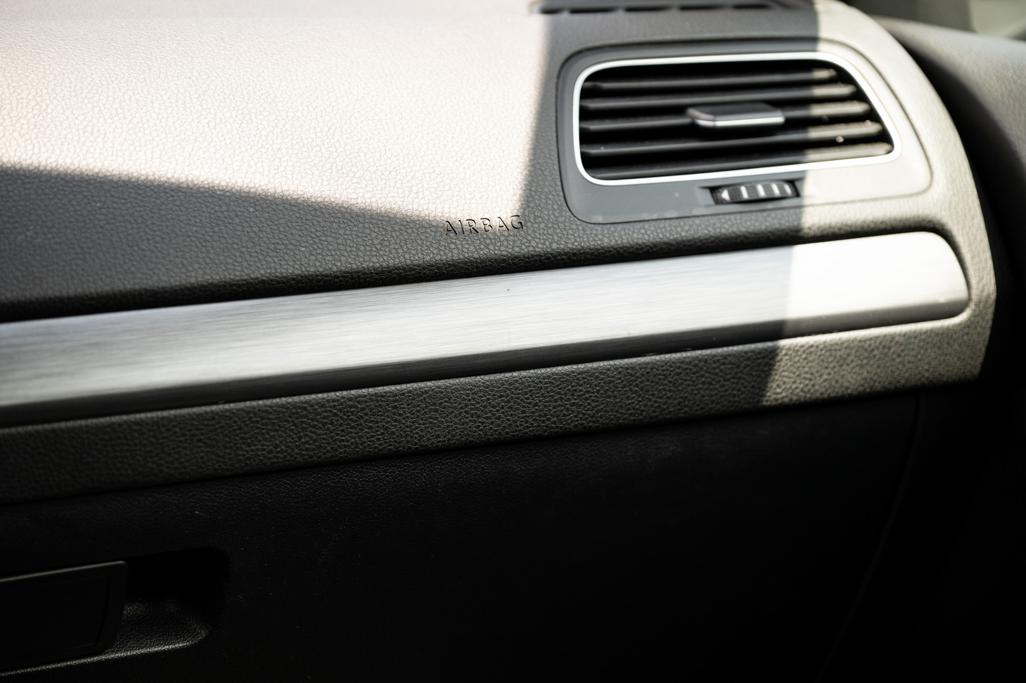 VOLKSWAGEN GOLF 1.4 TSi MULTIFUEL
