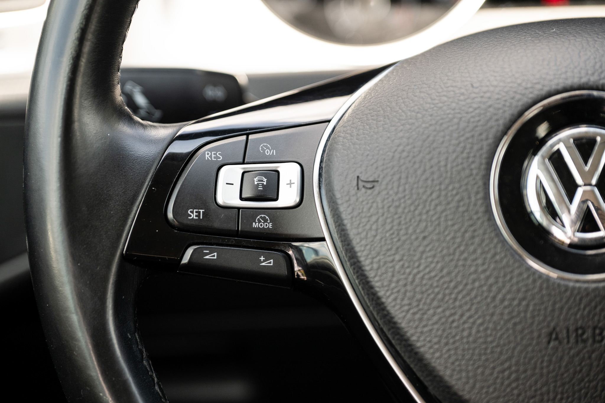 VOLKSWAGEN GOLF 1.4 TSi MULTIFUEL