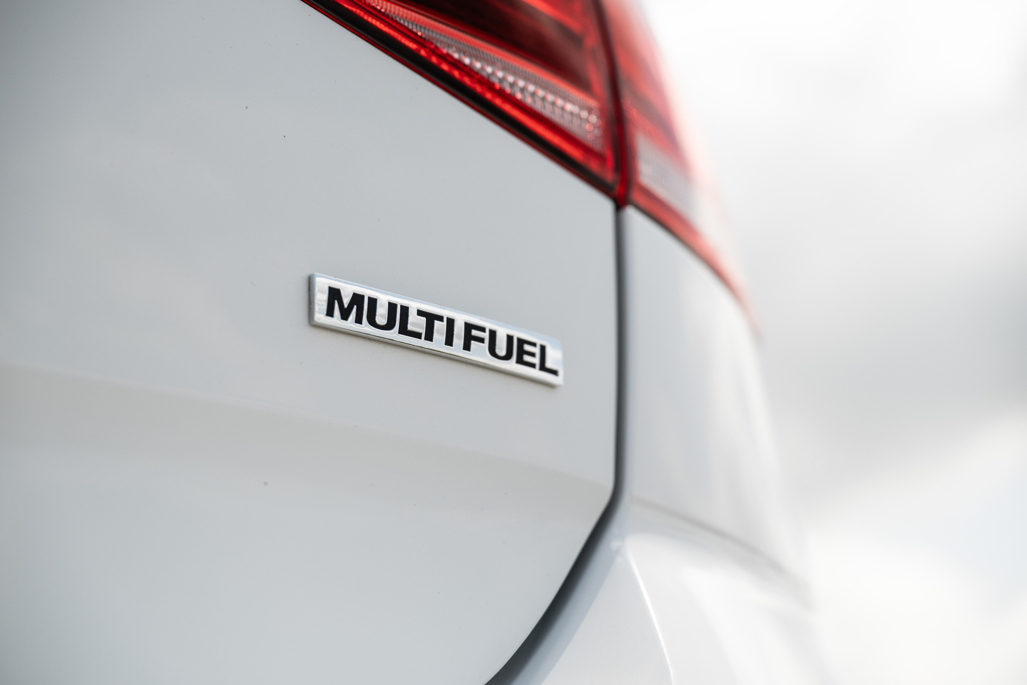 VOLKSWAGEN GOLF 1.4 TSi MULTIFUEL