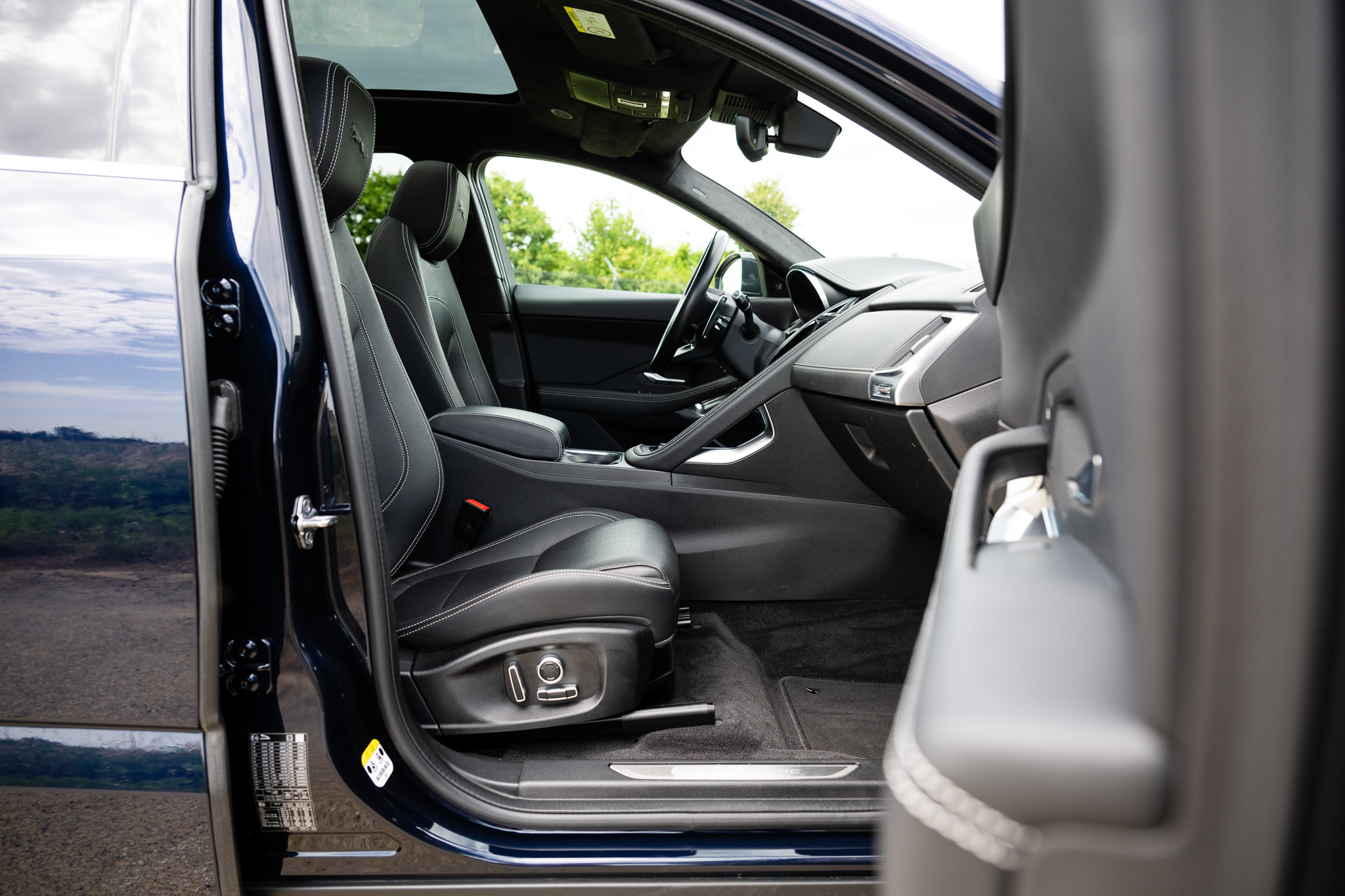 Jaguar E-Pace P200 Flexfuel R-Dynamic SE 4×4