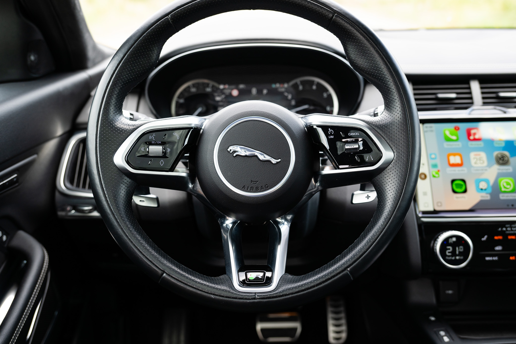 Jaguar E-Pace P200 Flexfuel R-Dynamic SE 4×4