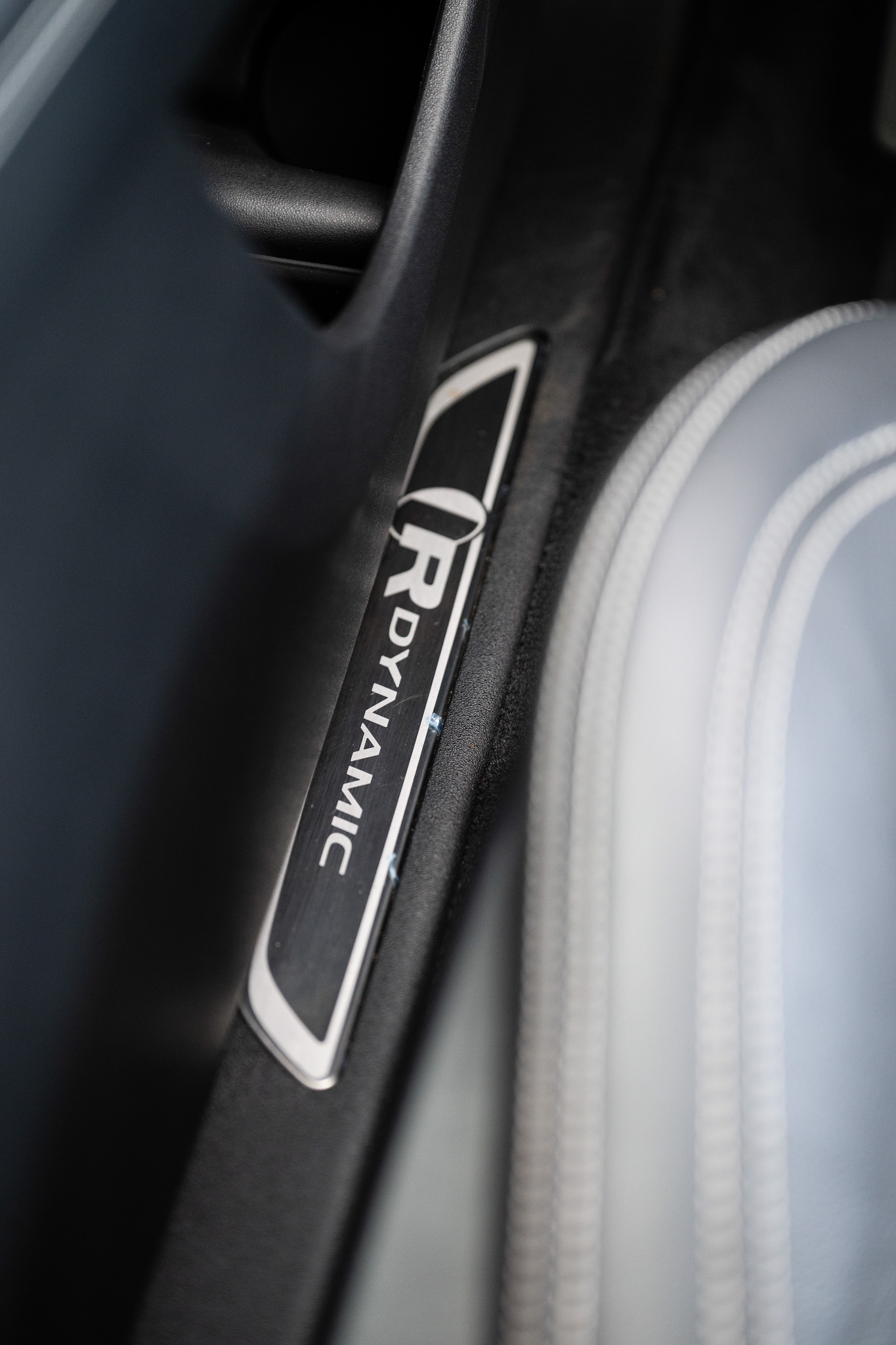 Jaguar E-Pace P200 Flexfuel R-Dynamic SE 4×4