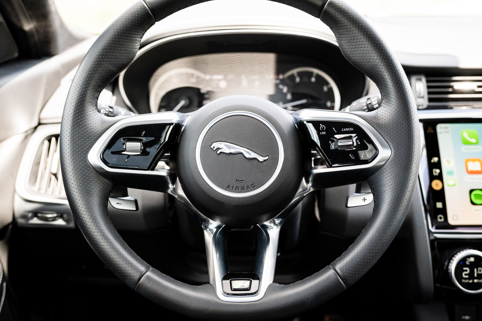 Jaguar E-Pace P200 Flexfuel R-Dynamic SE 4×4