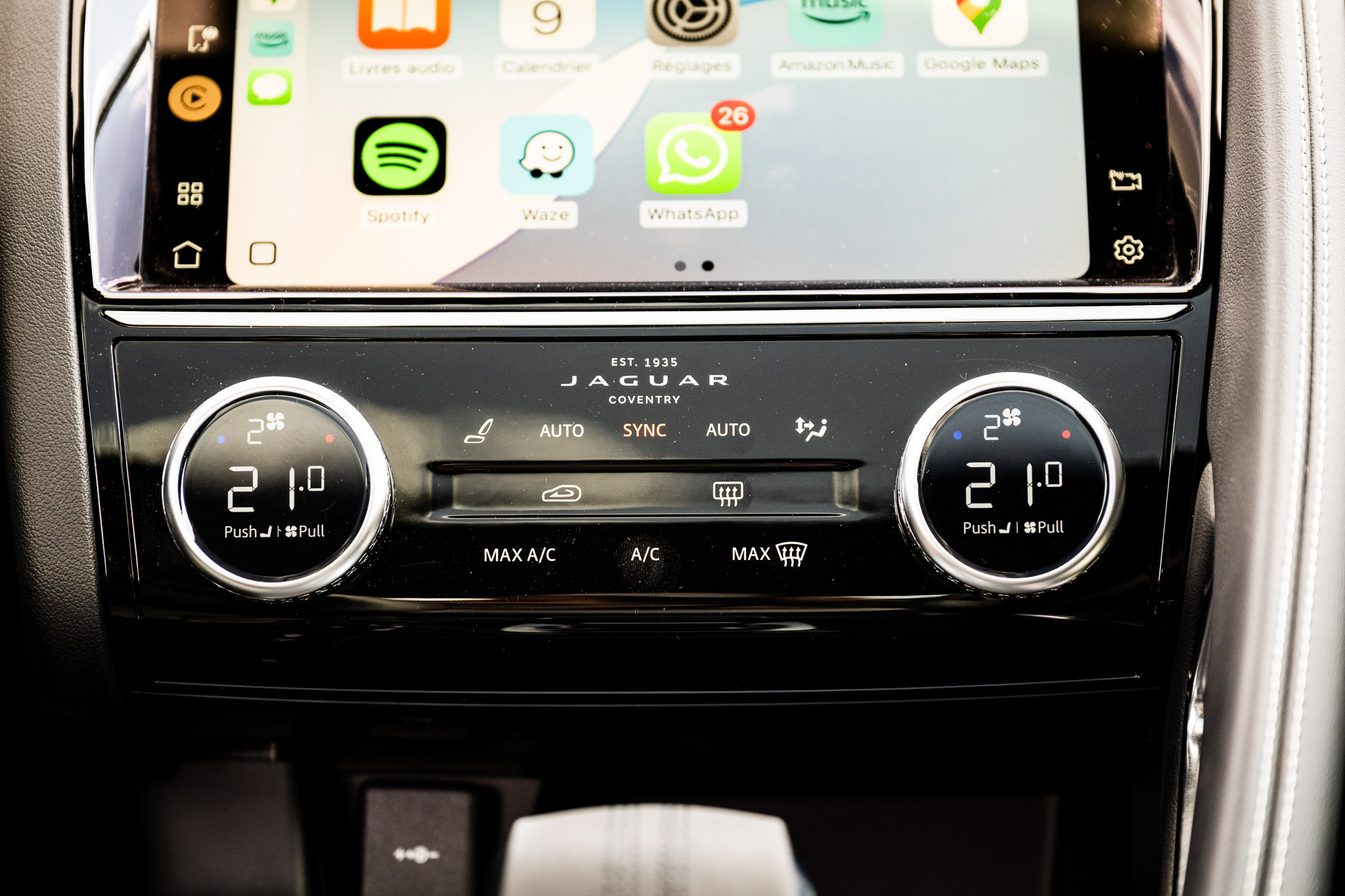 Jaguar E-Pace P200 Flexfuel R-Dynamic SE 4×4