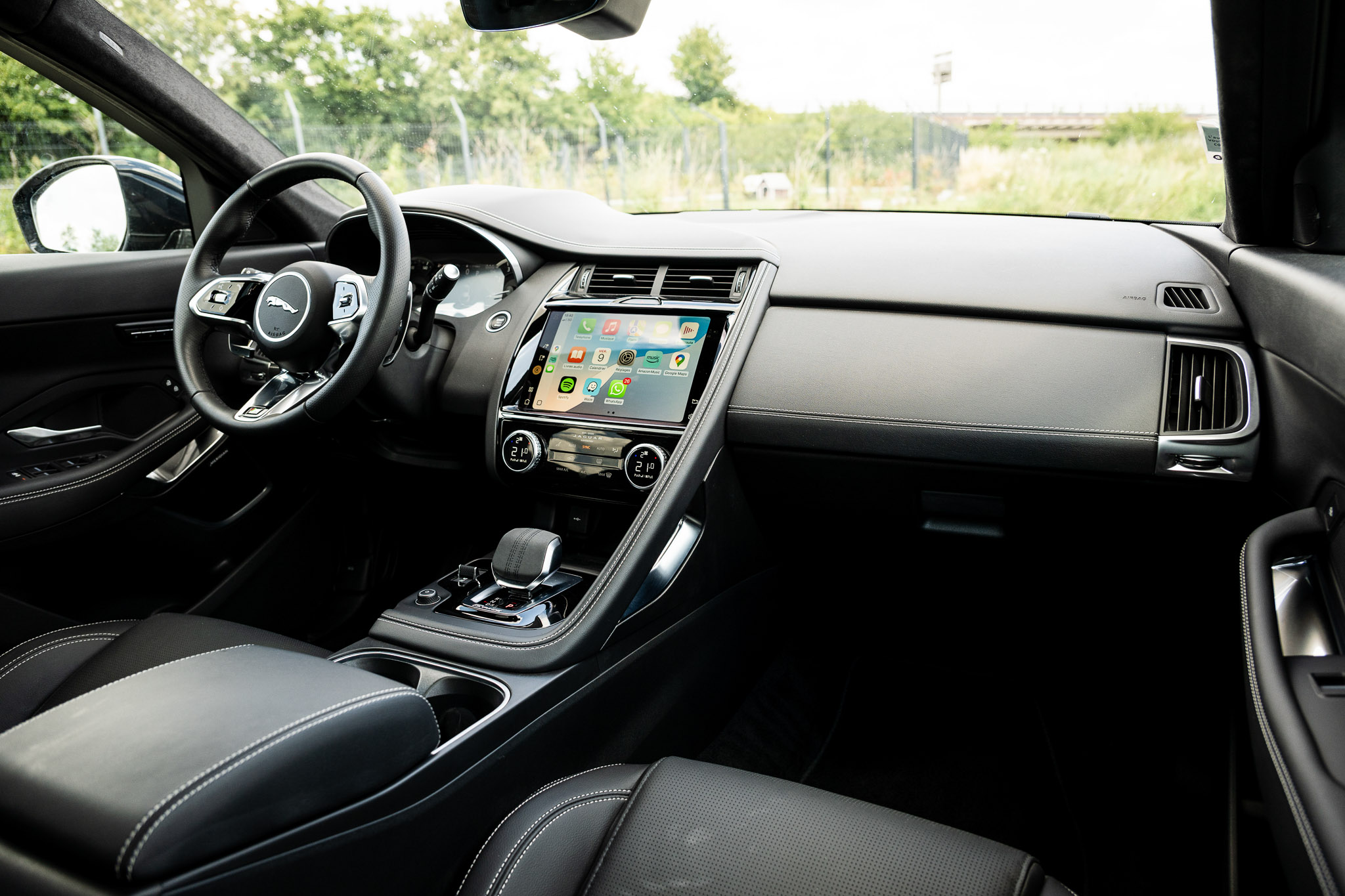 Jaguar E-Pace P200 Flexfuel R-Dynamic SE 4×4