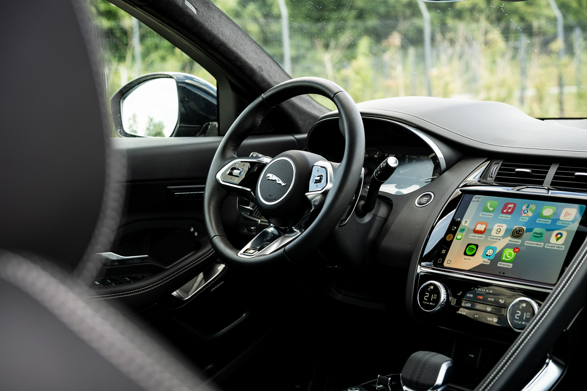 Jaguar E-Pace P200 Flexfuel R-Dynamic SE 4×4