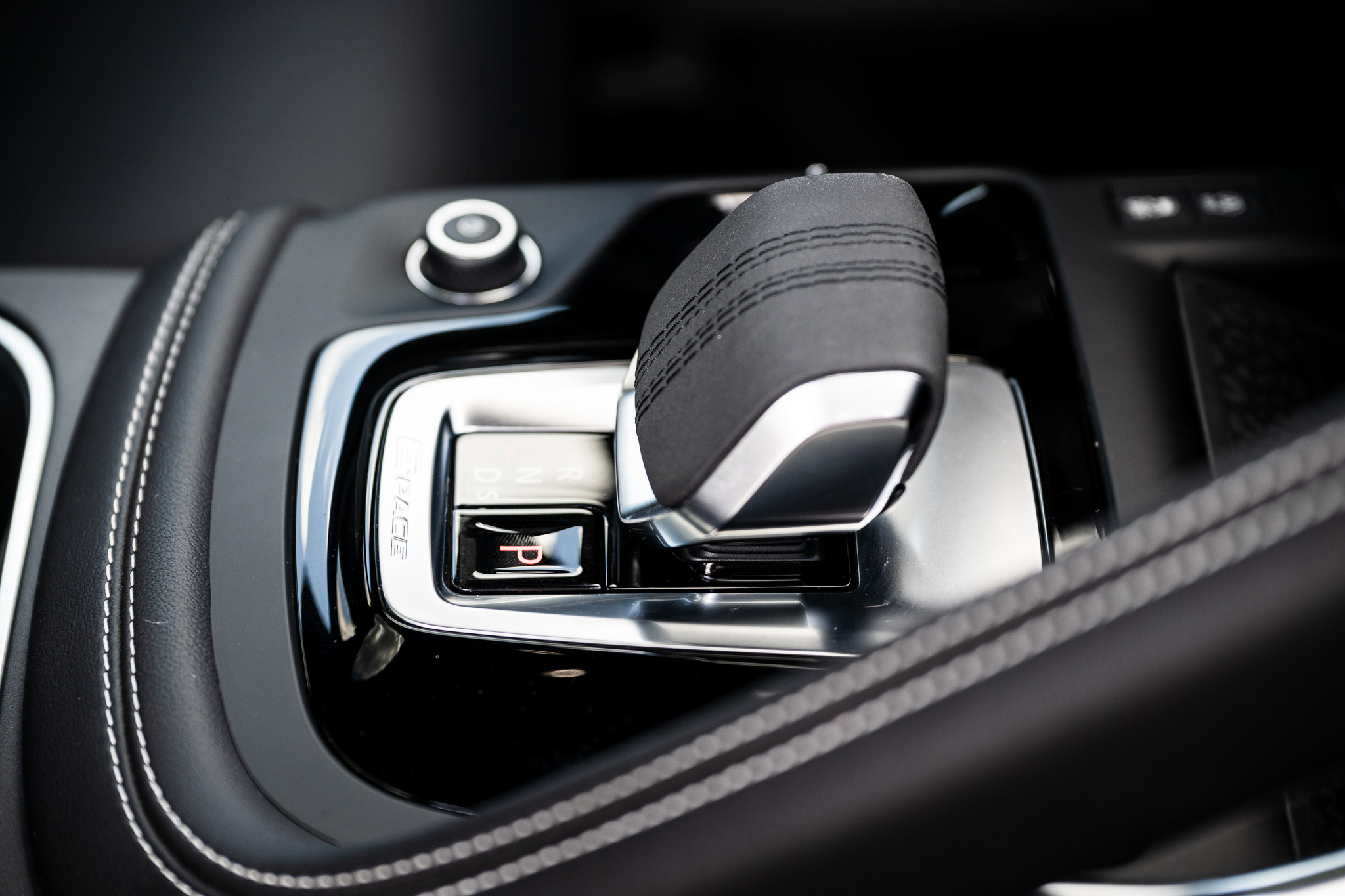 Jaguar E-Pace P200 Flexfuel R-Dynamic SE 4×4