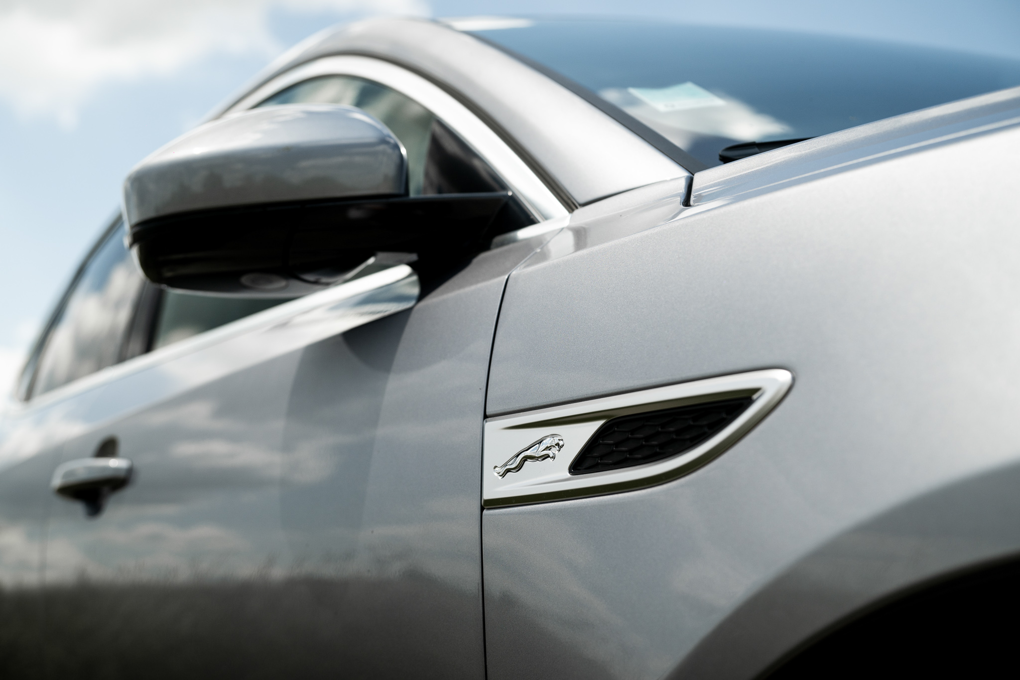 Jaguar E-Pace P200 Flexfuel R-Dynamic SE 4×4
