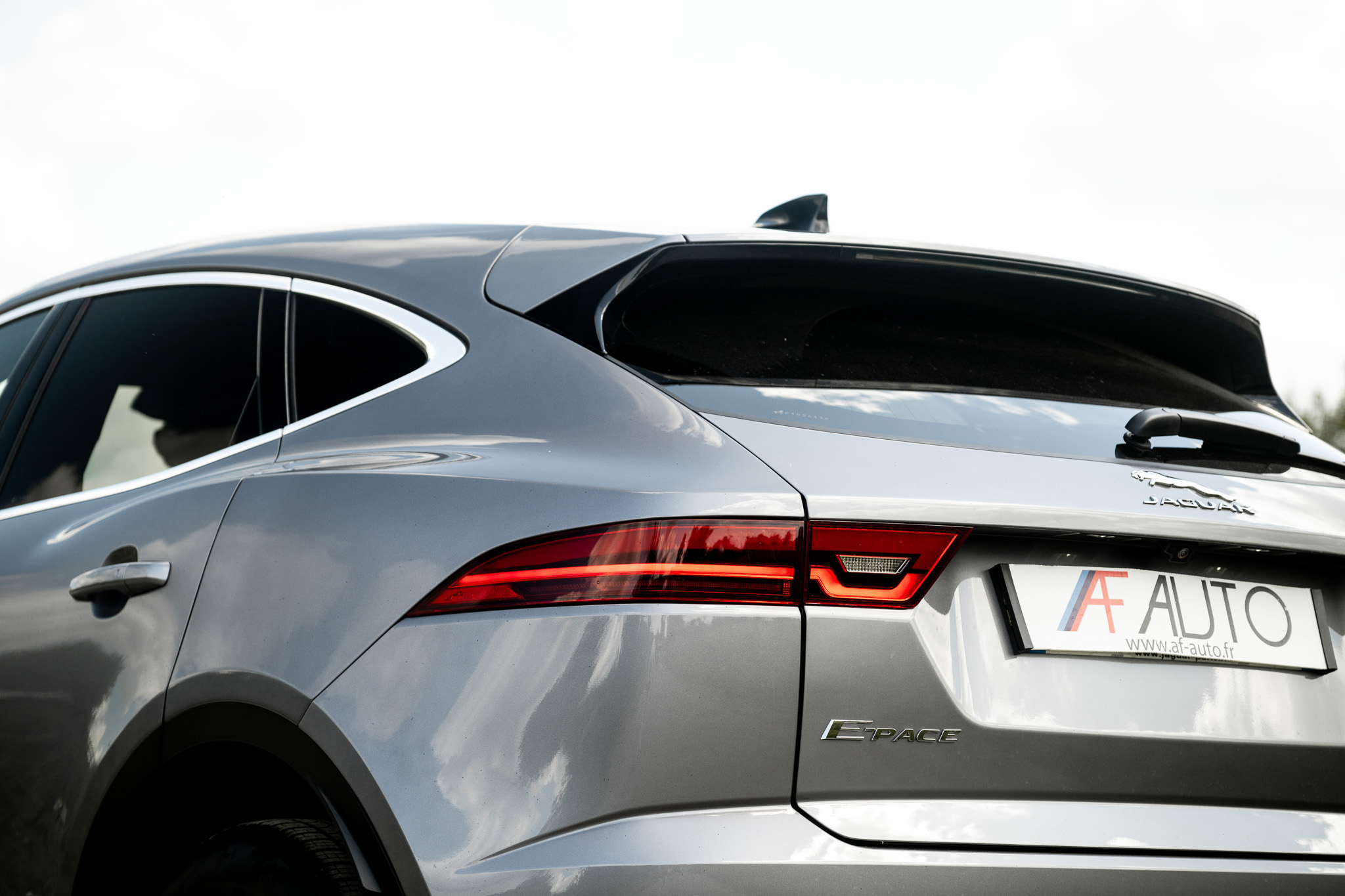 Jaguar E-Pace P200 Flexfuel R-Dynamic SE 4×4
