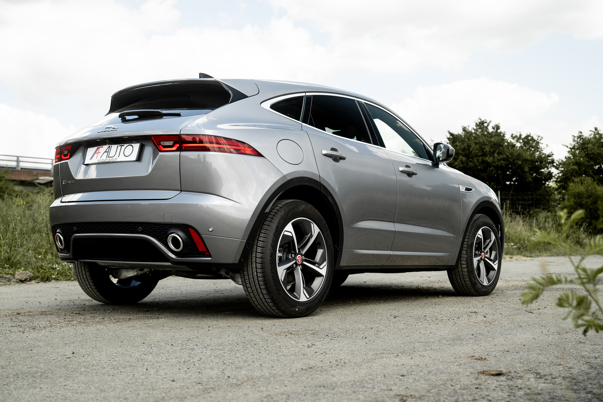 Jaguar E-Pace P200 Flexfuel R-Dynamic SE 4×4