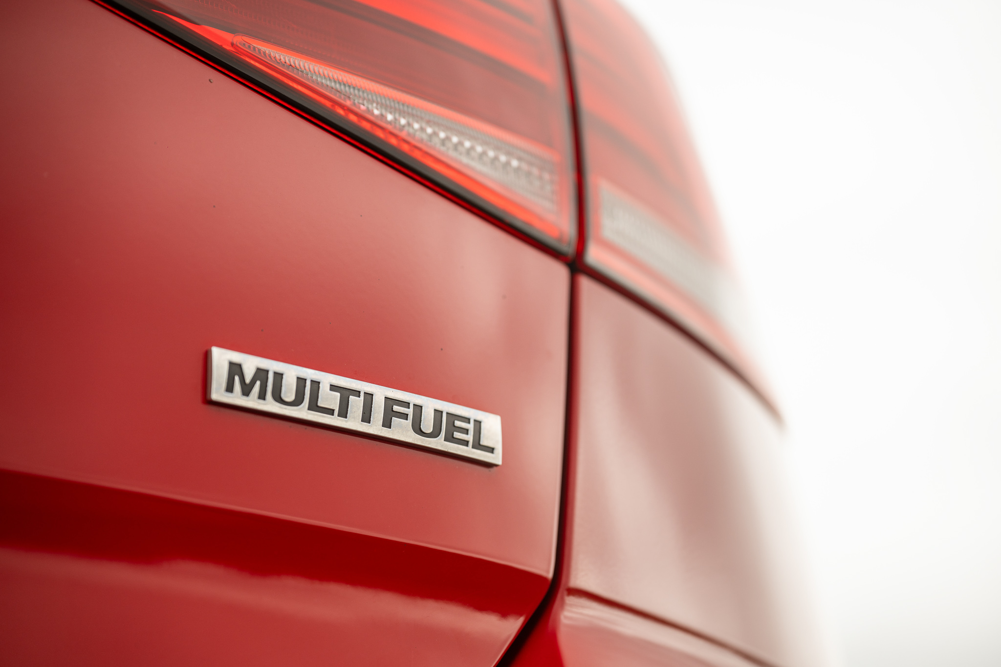 VOLKSWAGEN GOLF 1.4 TSi MULTIFUEL
