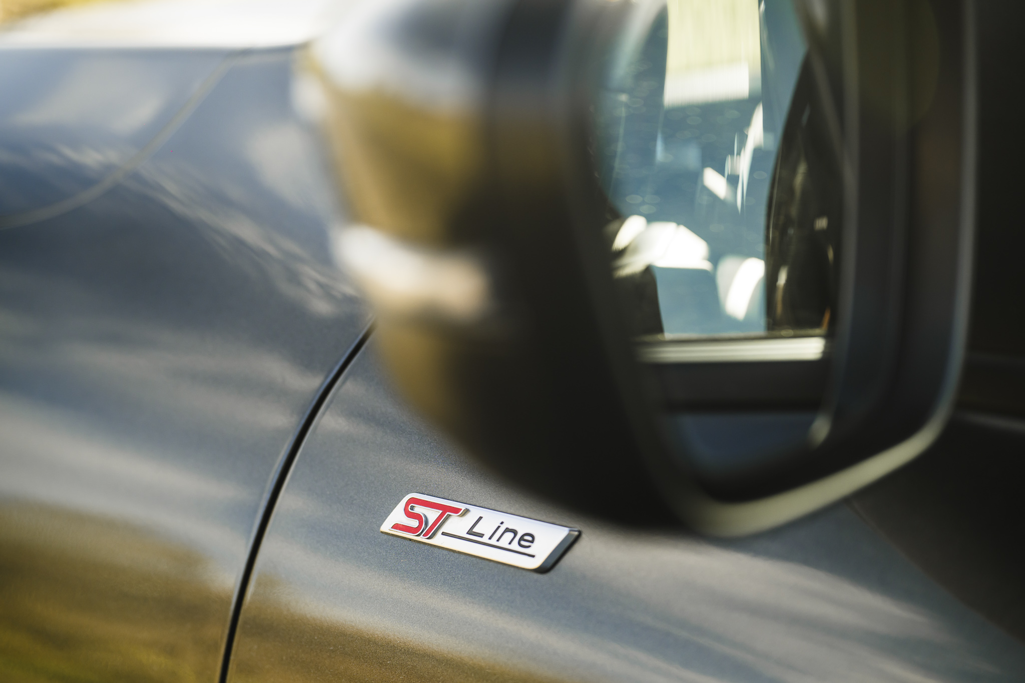 FORD KUGA 2.5 HYBRID FLEXIFUEL ST-Line