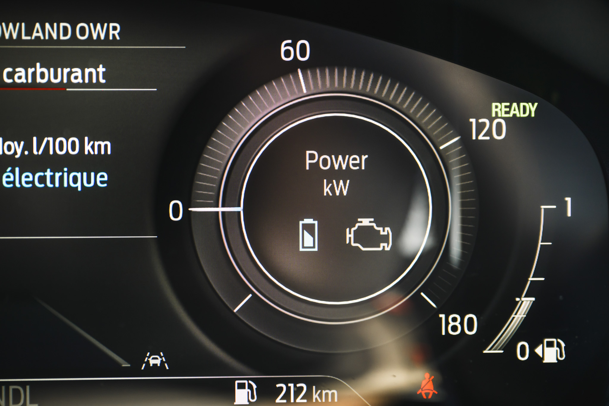 FORD KUGA 2.5 HYBRID FLEXIFUEL ST-Line