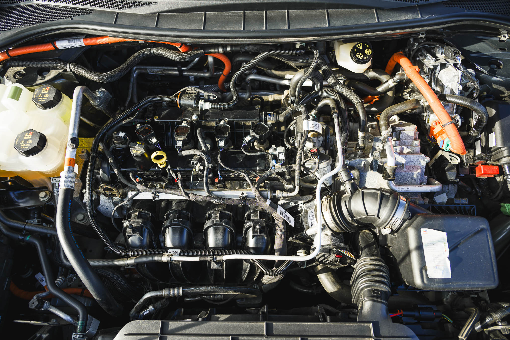 FORD KUGA 2.5 HYBRID FLEXIFUEL ST-Line