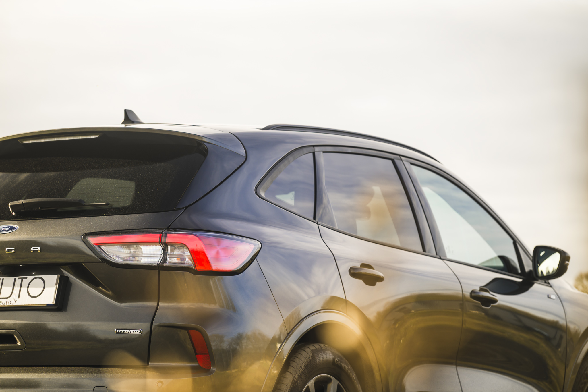 FORD KUGA 2.5 HYBRID FLEXIFUEL ST-Line