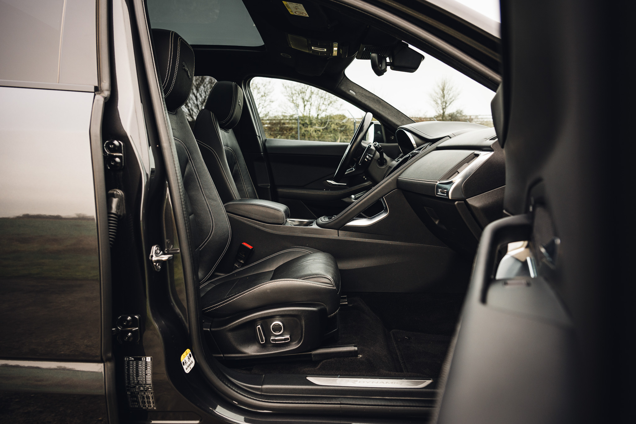 Jaguar E-Pace P200 Flexfuel R-Dynamic SE 4×4