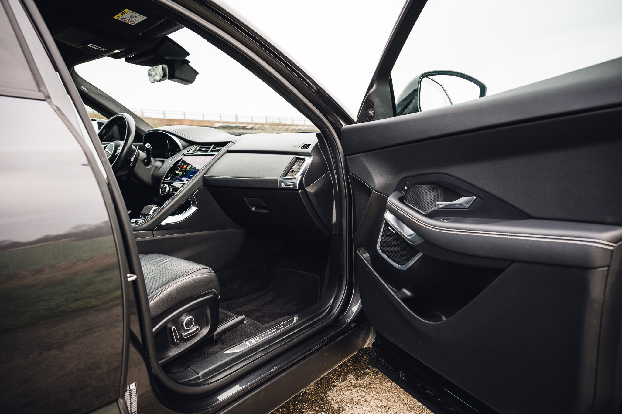 Jaguar E-Pace P200 Flexfuel R-Dynamic SE 4×4