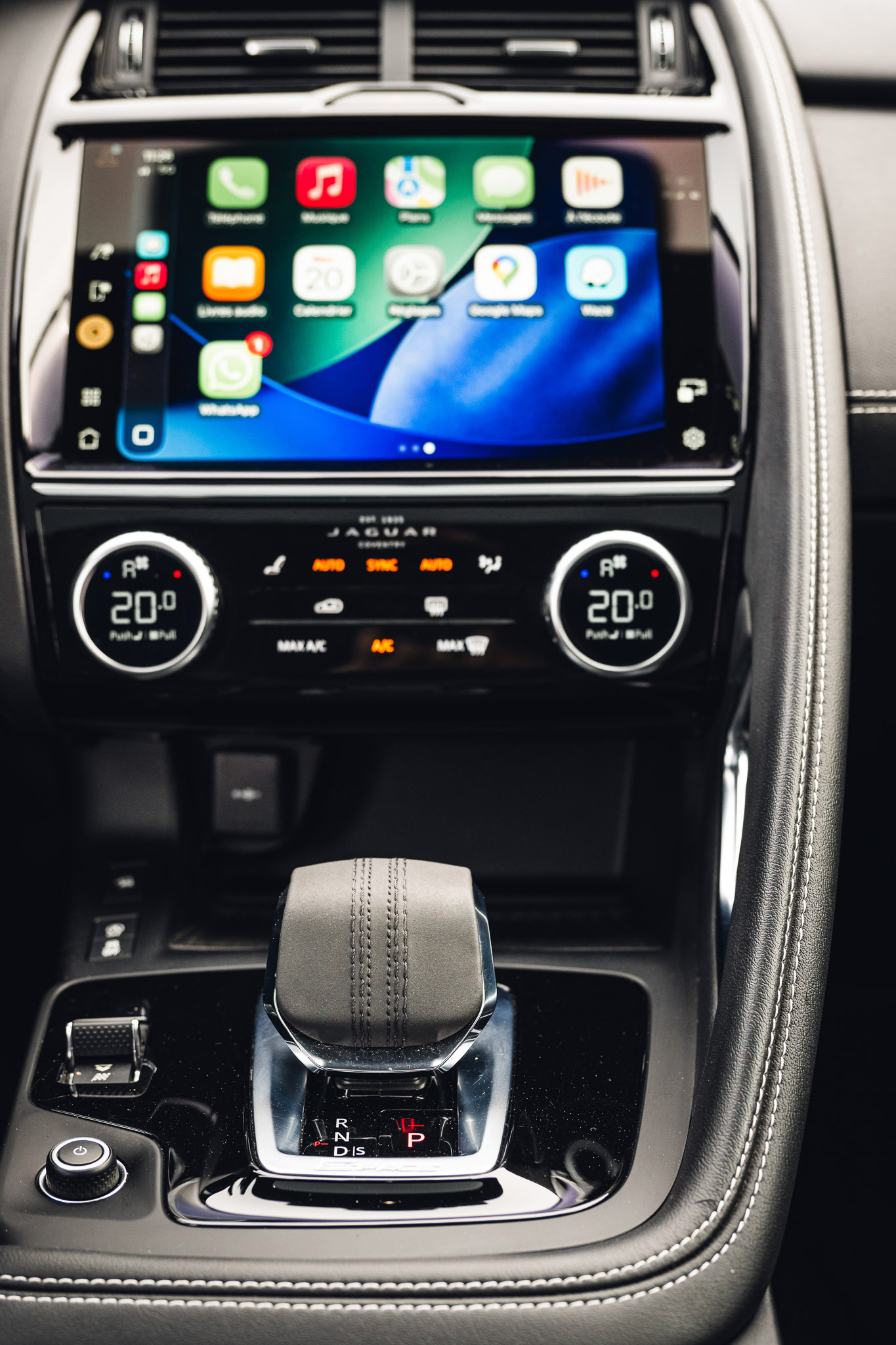 Jaguar E-Pace P200 Flexfuel R-Dynamic SE 4×4