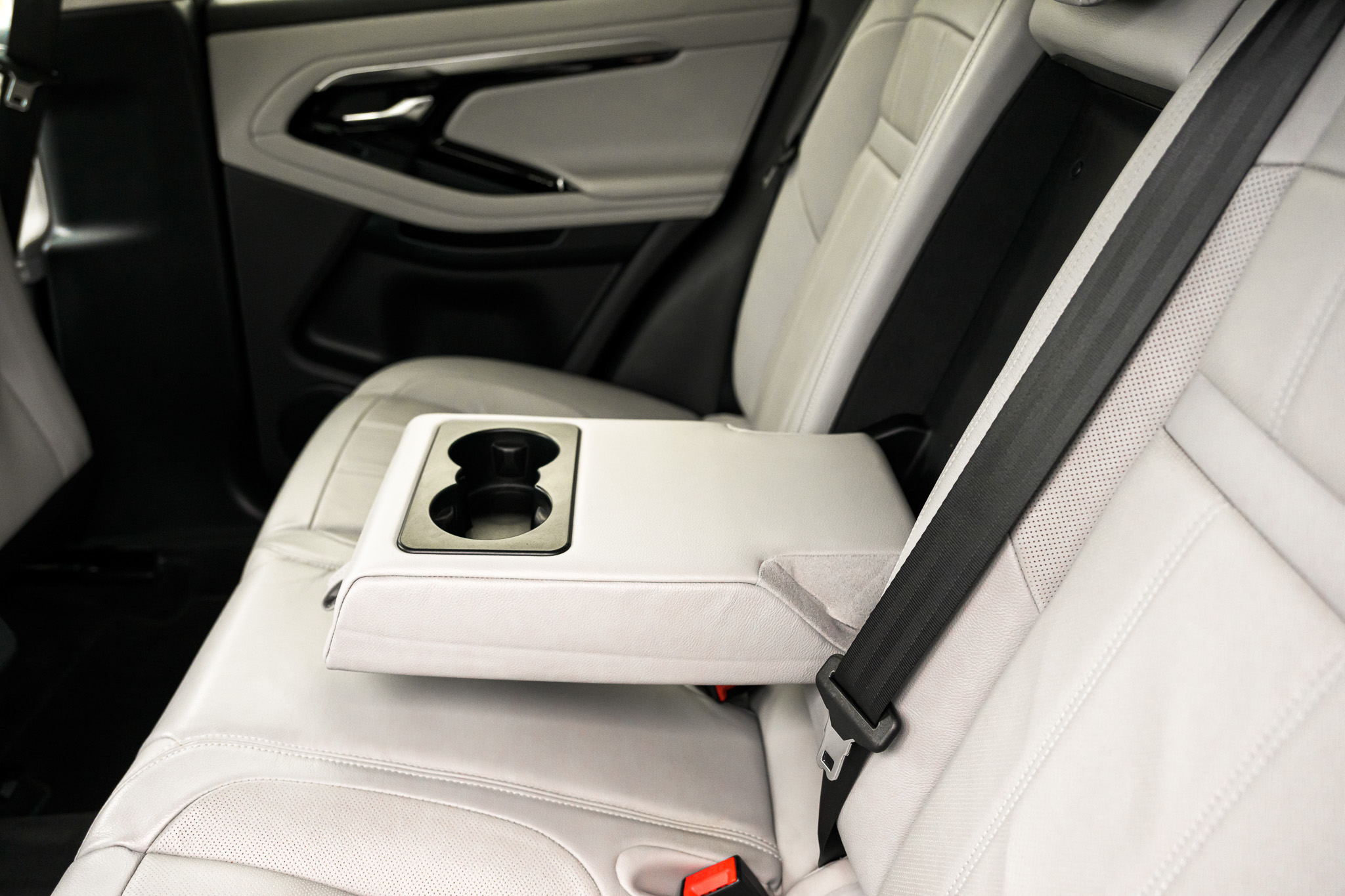 Range Rover Evoque P200 AWD S Black Edition