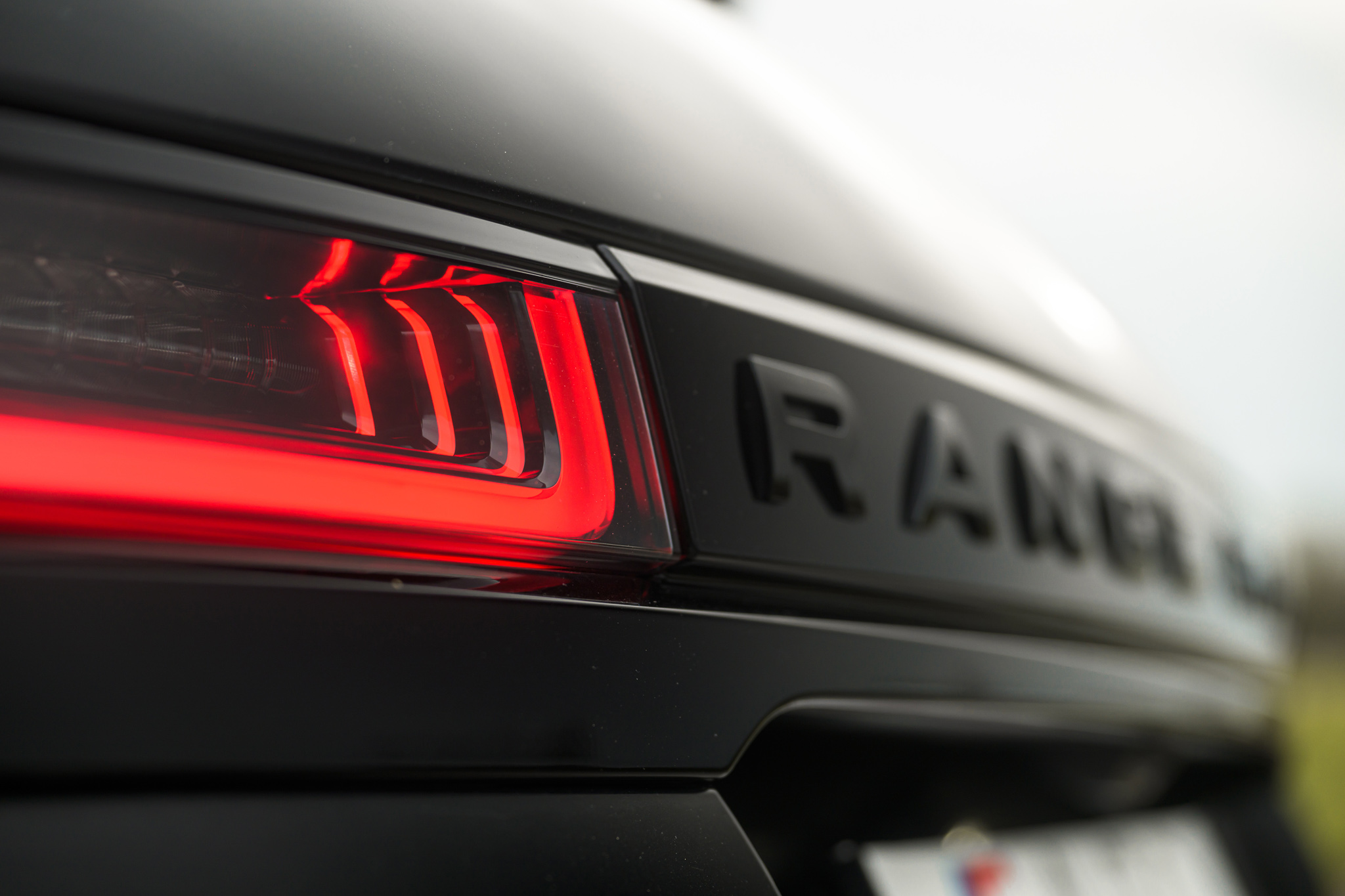 Range Rover Evoque P200 AWD S Black Edition