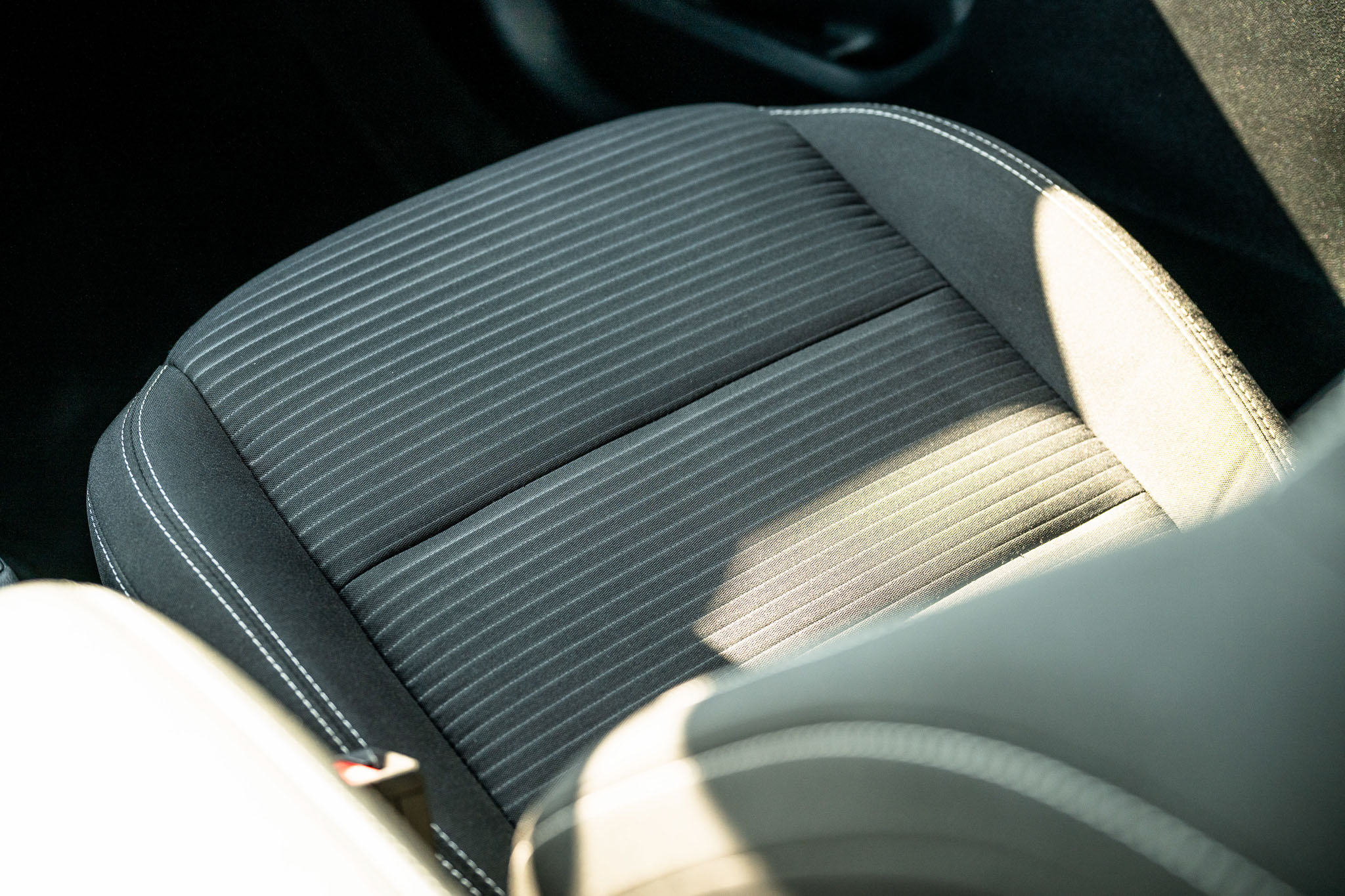 FORD KUGA 2.5 HYBRID FLEXIFUEL Titanium