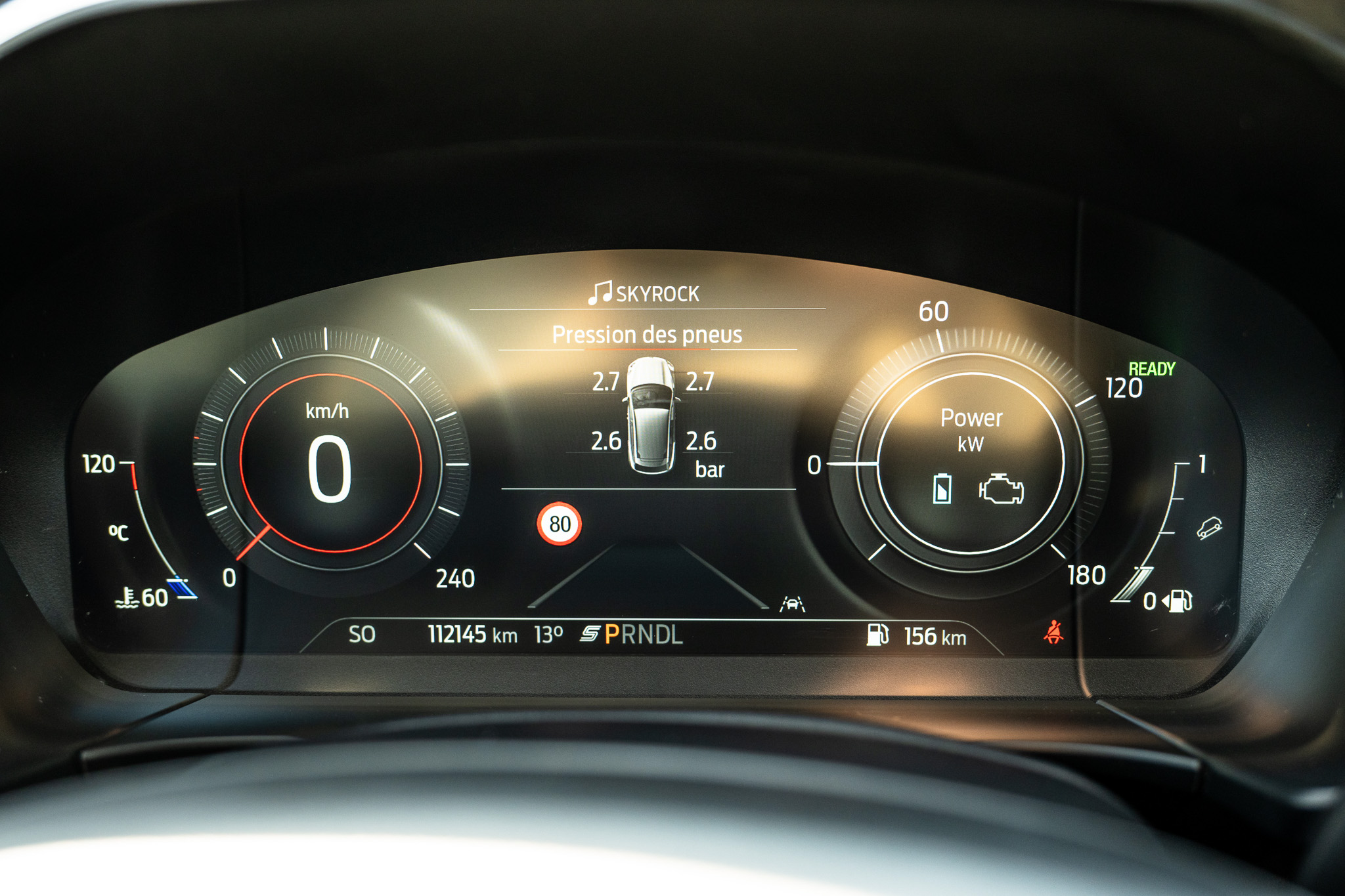 FORD KUGA 2.5 HYBRID FLEXIFUEL Titanium