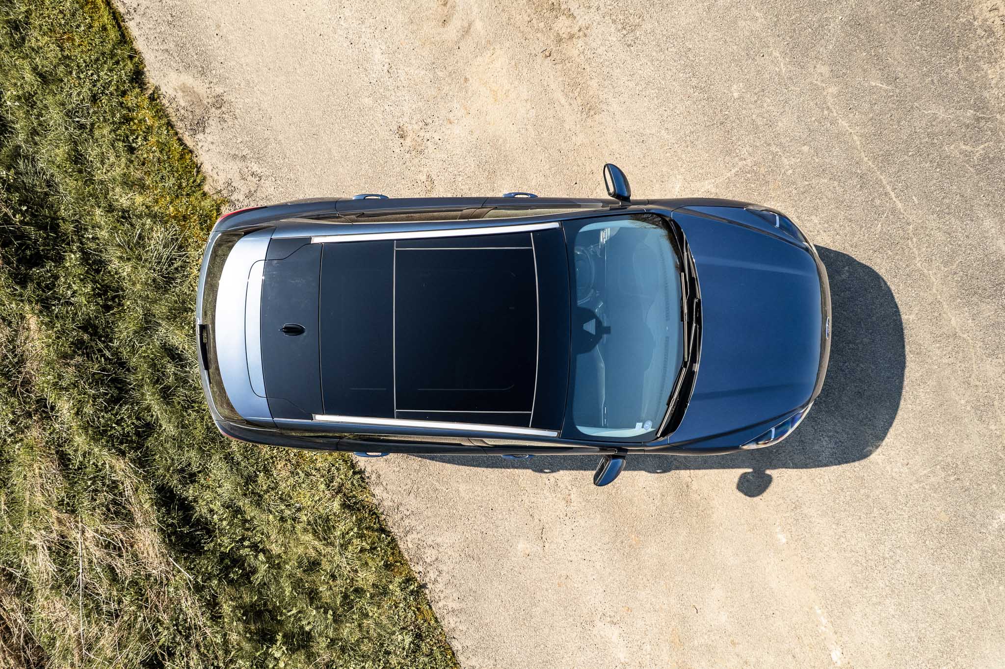 FORD KUGA 2.5 HYBRID FLEXIFUEL Titanium