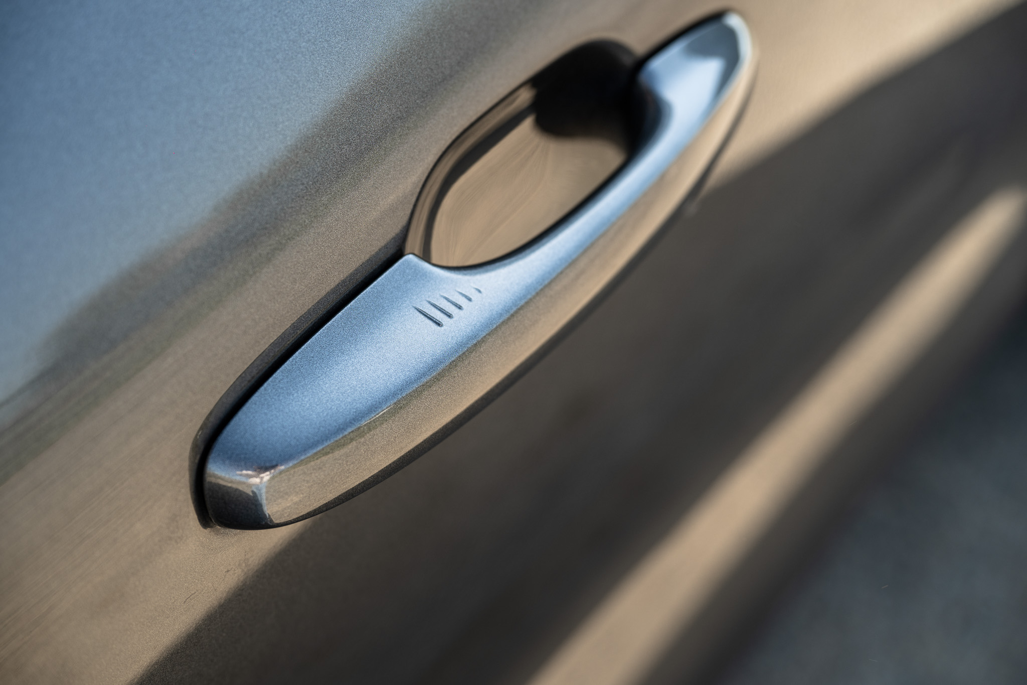 FORD KUGA 2.5 HYBRID FLEXIFUEL Titanium