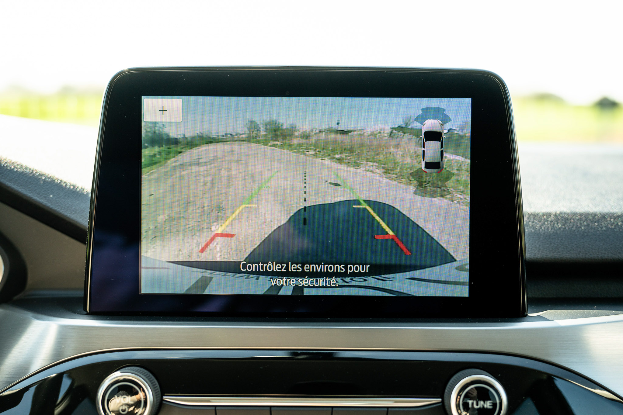 FORD KUGA 2.5 HYBRID FLEXIFUEL Titanium