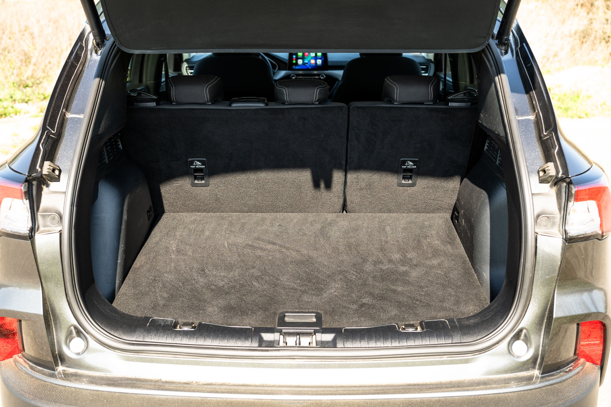 FORD KUGA 2.5 HYBRID FLEXIFUEL Titanium