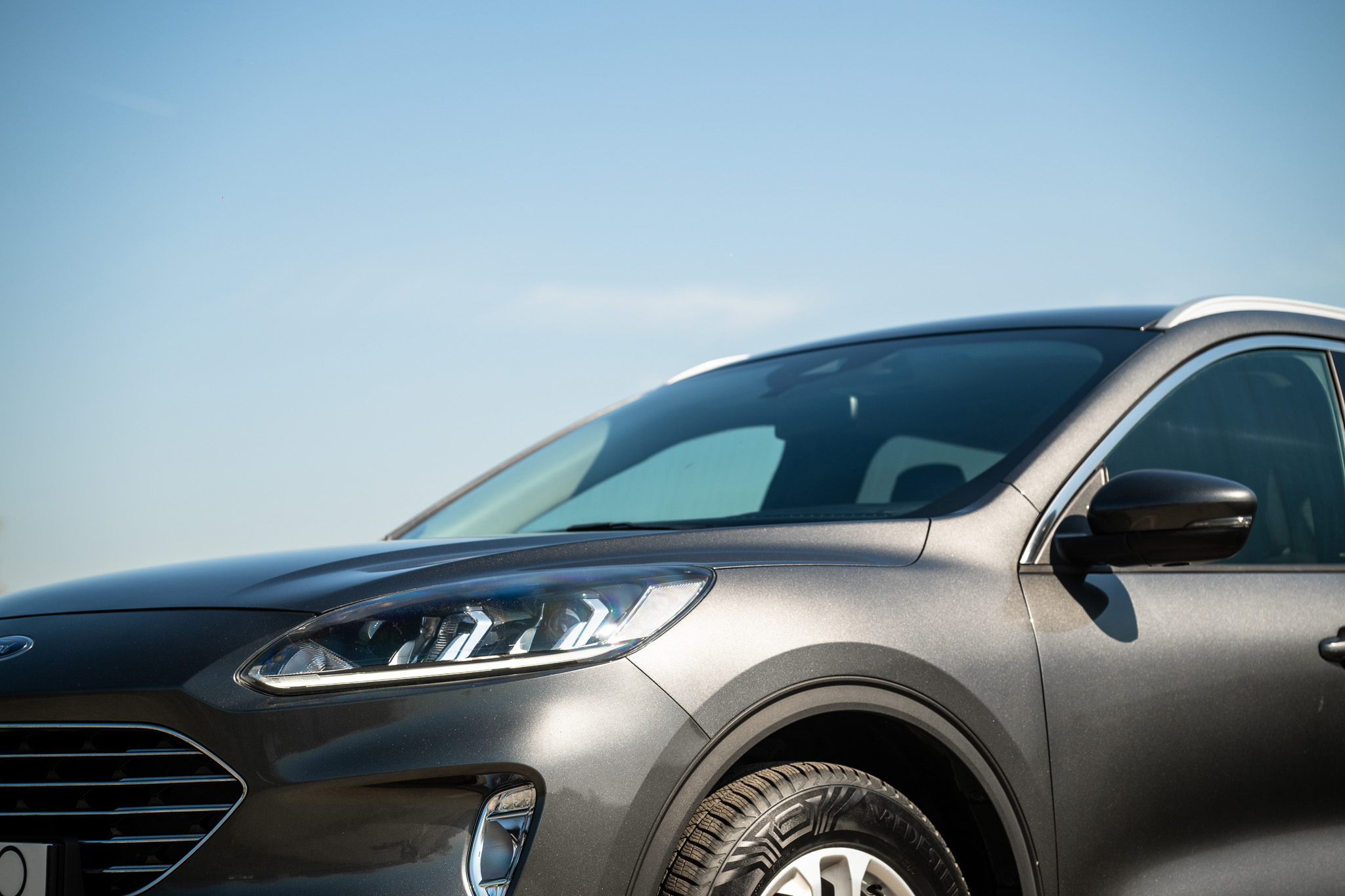 FORD KUGA 2.5 HYBRID FLEXIFUEL Titanium