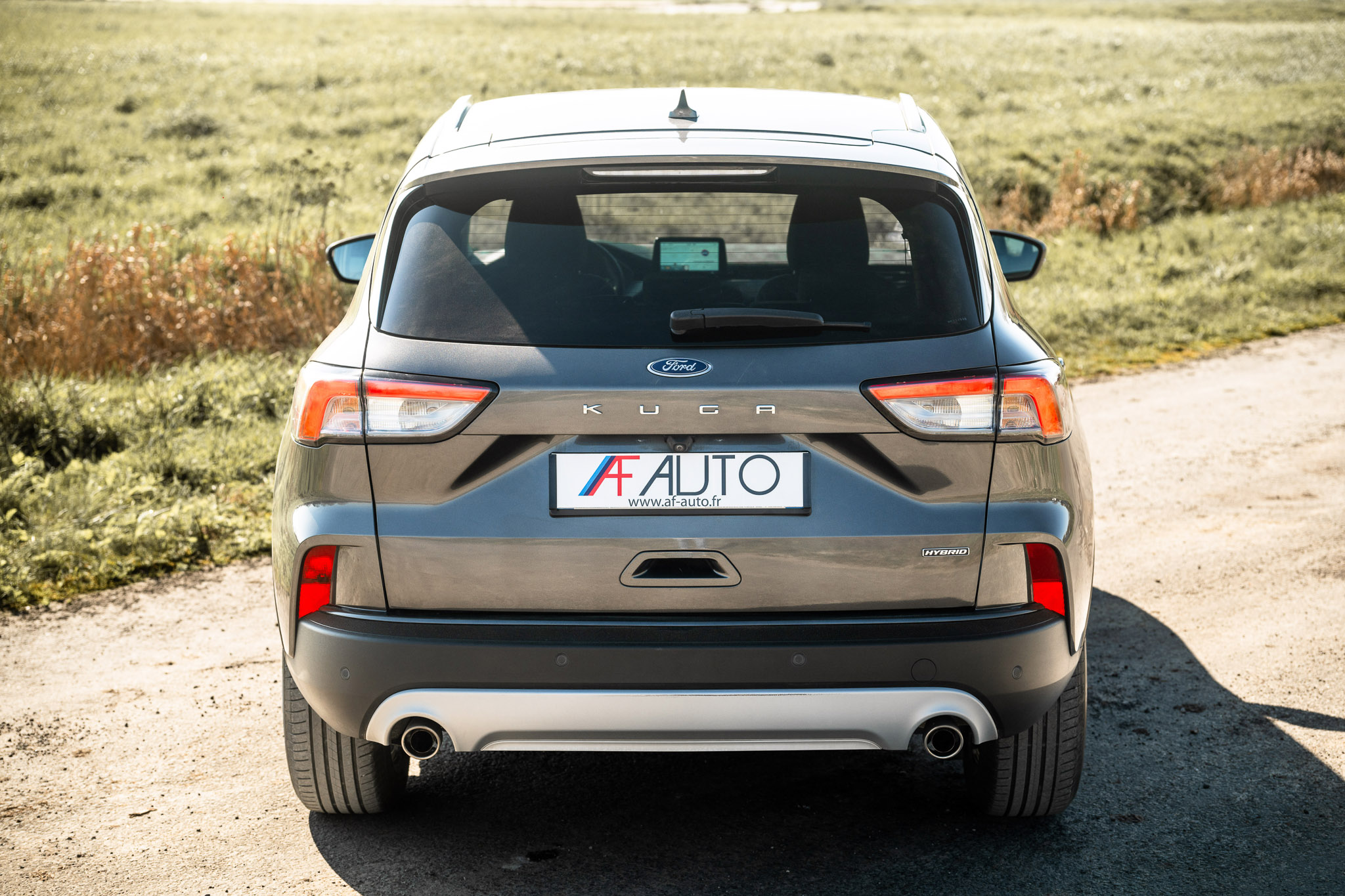 FORD KUGA 2.5 HYBRID FLEXIFUEL Titanium