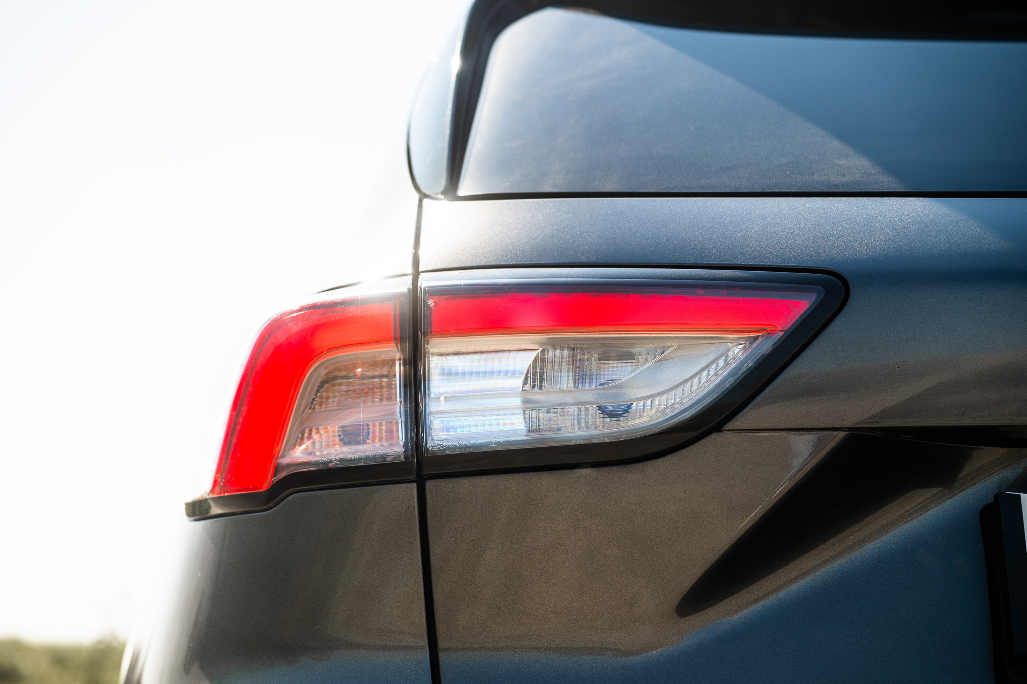 FORD KUGA 2.5 HYBRID FLEXIFUEL Titanium