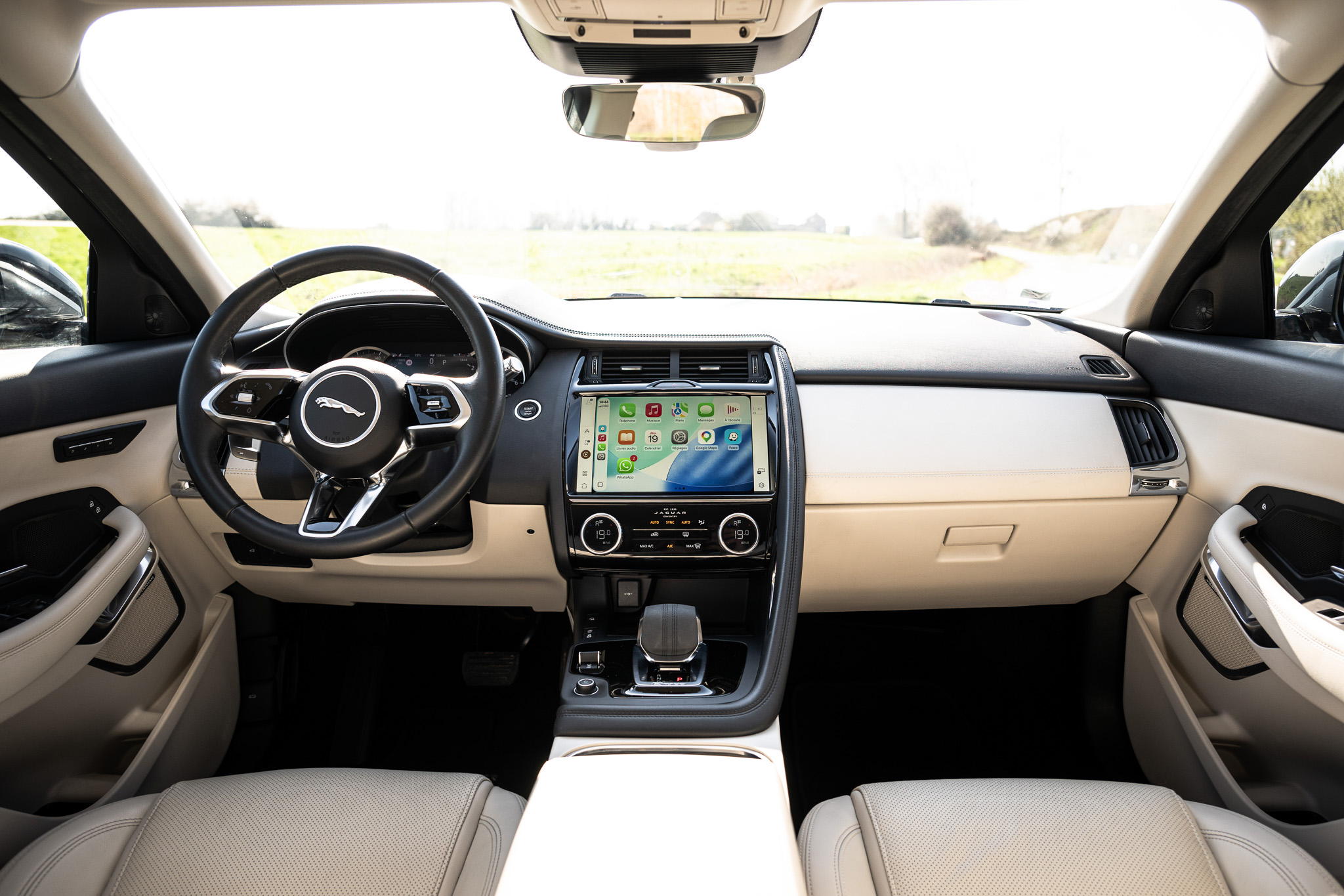 Jaguar E-Pace P200 Flexfuel SE AWD