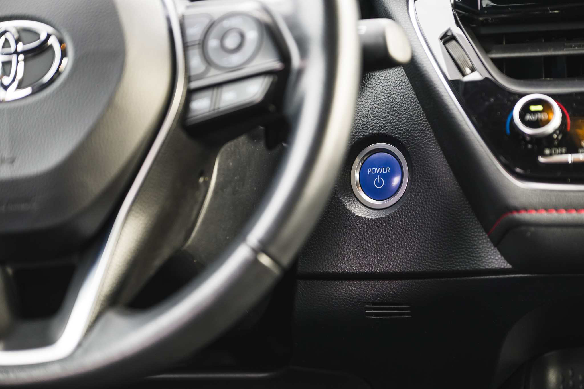 Toyota Corolla 184H 2.0 Collection