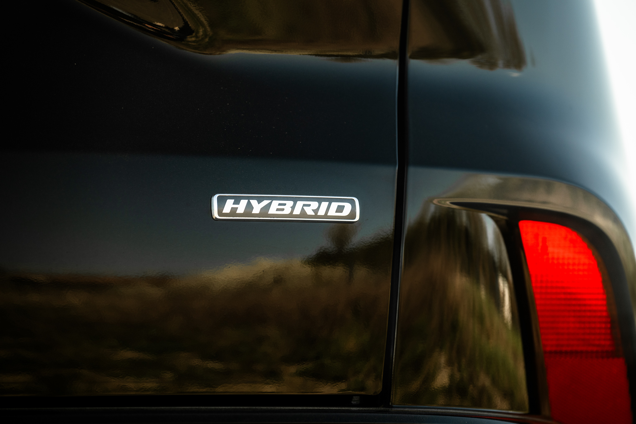 FORD KUGA 2.5 HYBRID FLEXIFUEL Titanium