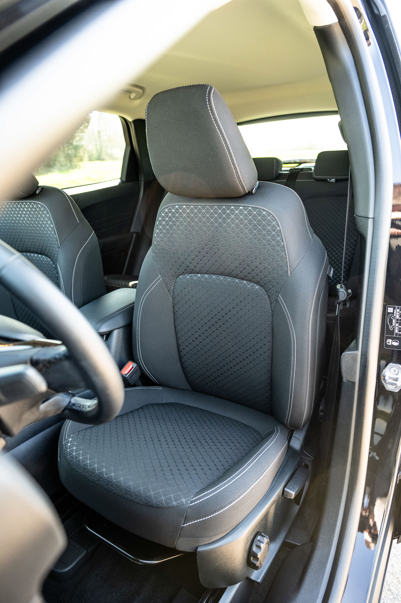 FORD KUGA 2.5 HYBRID FLEXIFUEL Titanium