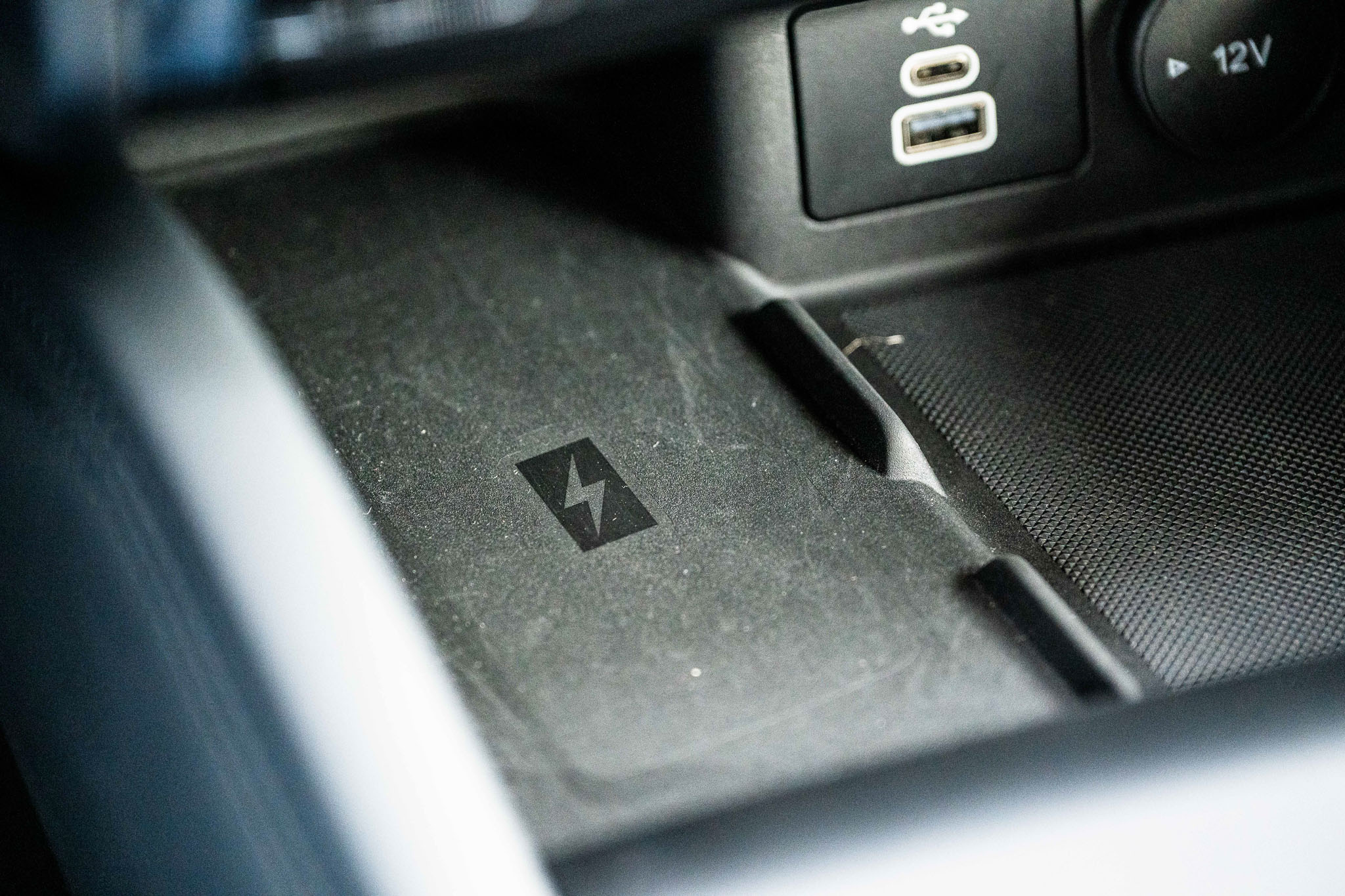 FORD KUGA 2.5 HYBRID FLEXIFUEL Titanium