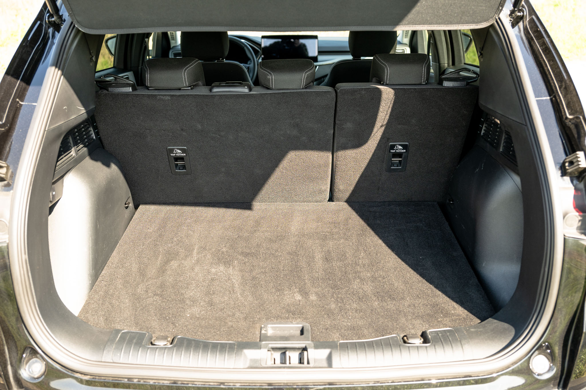 FORD KUGA 2.5 HYBRID FLEXIFUEL Titanium