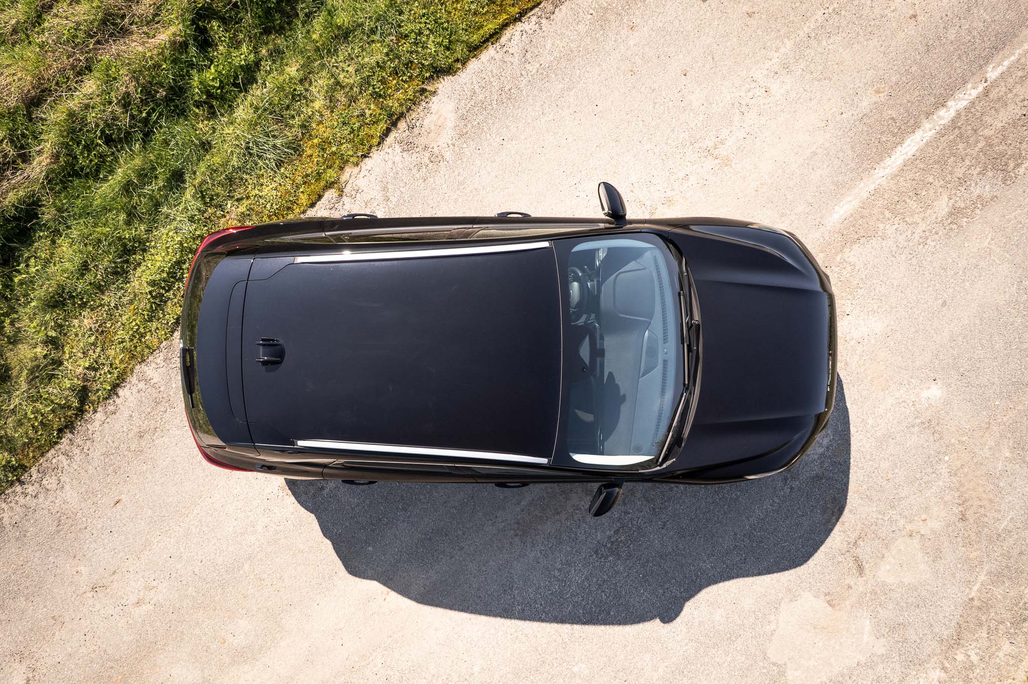 FORD KUGA 2.5 HYBRID FLEXIFUEL Titanium