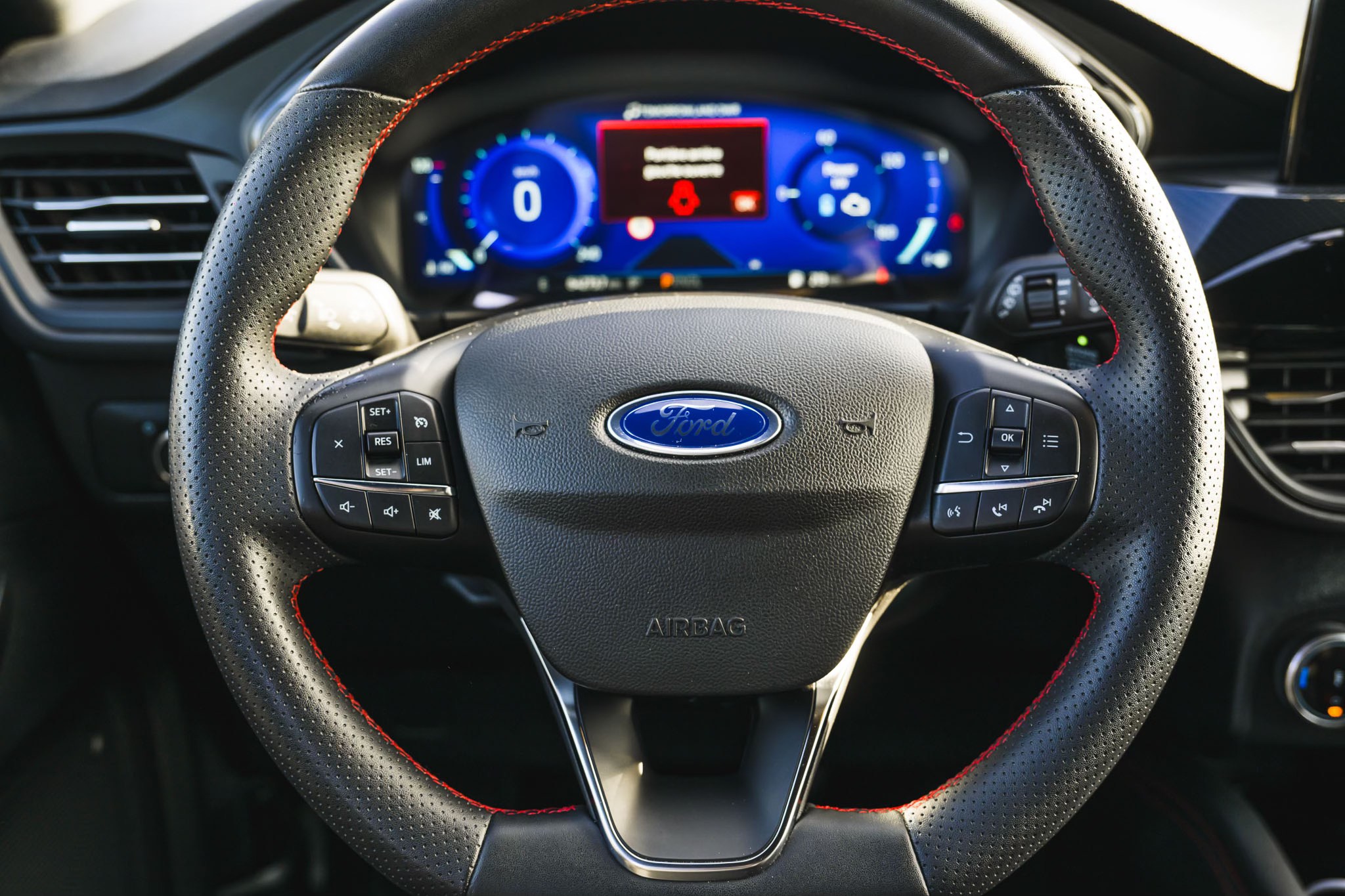 FORD KUGA 2.5 HYBRID FLEXIFUEL ST-Line