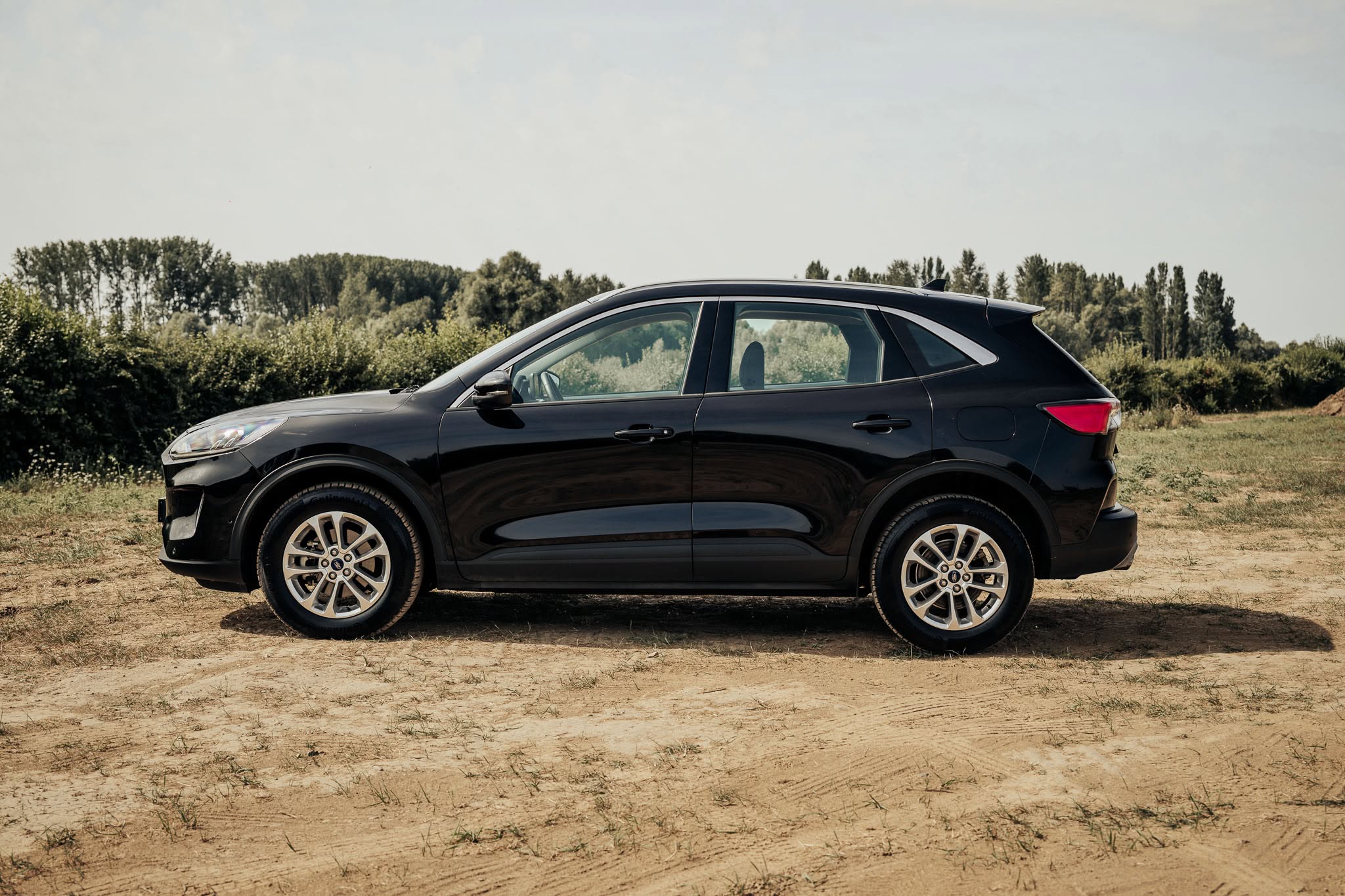 FORD KUGA 2.5 HYBRID FLEXIFUEL E85 Titanium (V286-182)