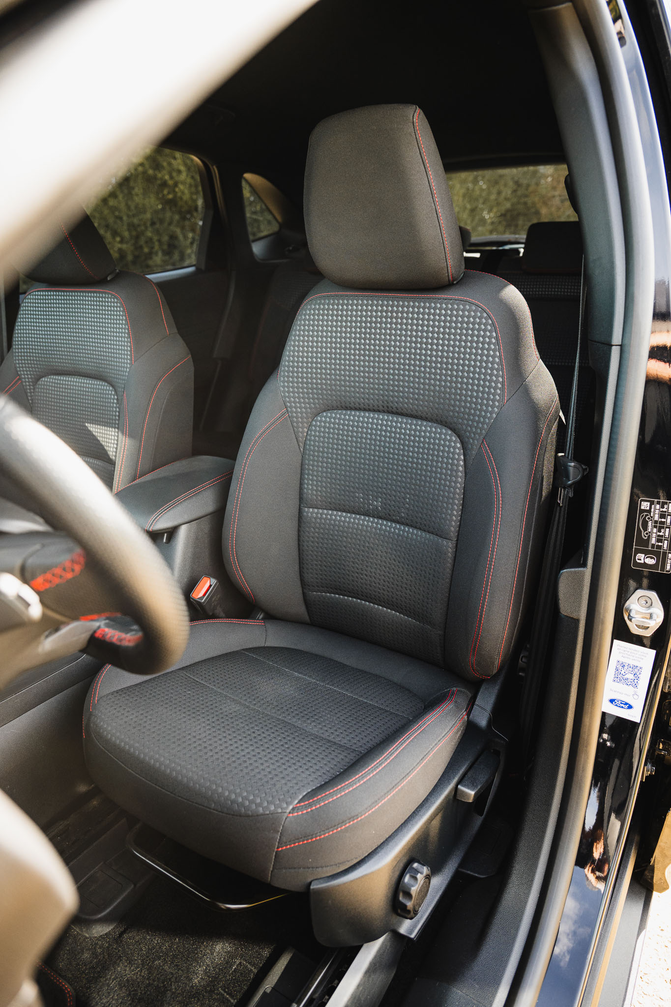 FORD KUGA 2.5 HYBRID FLEXIFUEL E85 ST-Line (V295-296)
