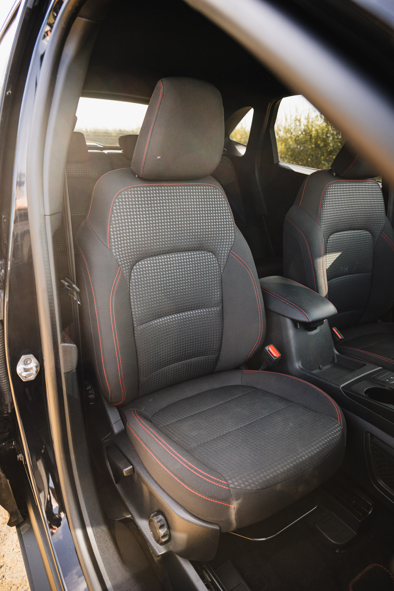 FORD KUGA 2.5 HYBRID FLEXIFUEL E85 ST-Line (V295-296)