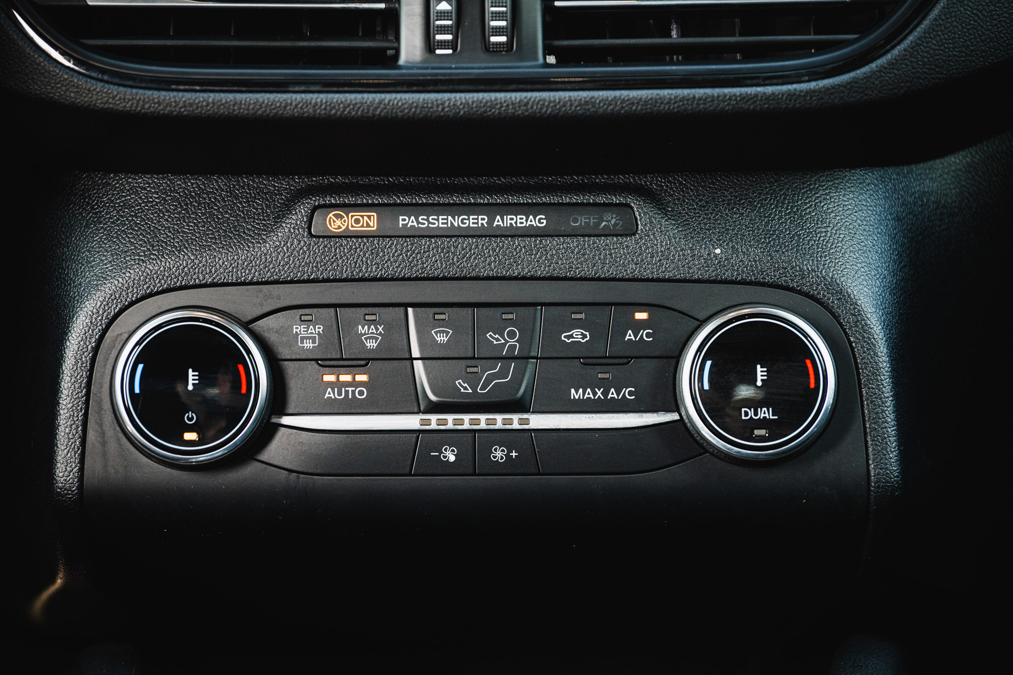FORD KUGA 2.5 HYBRID FLEXIFUEL E85 ST-Line (V295-296)