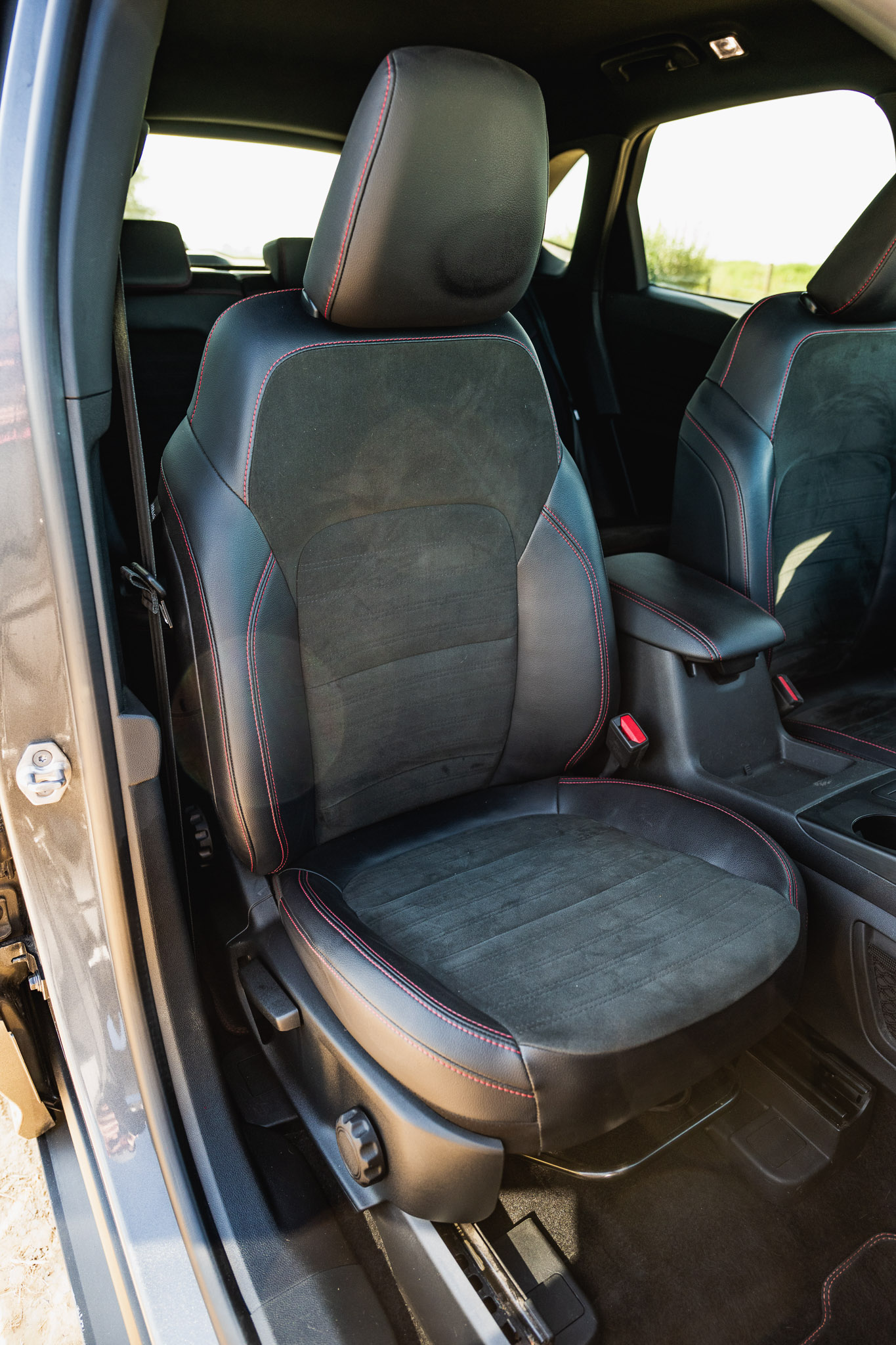 FORD KUGA 2.5 HYBRID FLEXIFUEL E85 ST-Line X
