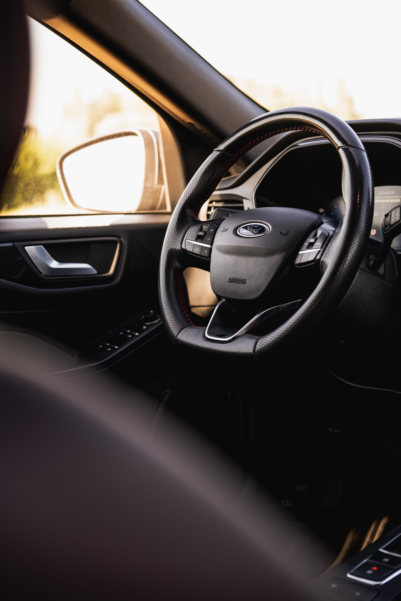 FORD KUGA 2.5 HYBRID FLEXIFUEL E85 ST-Line X