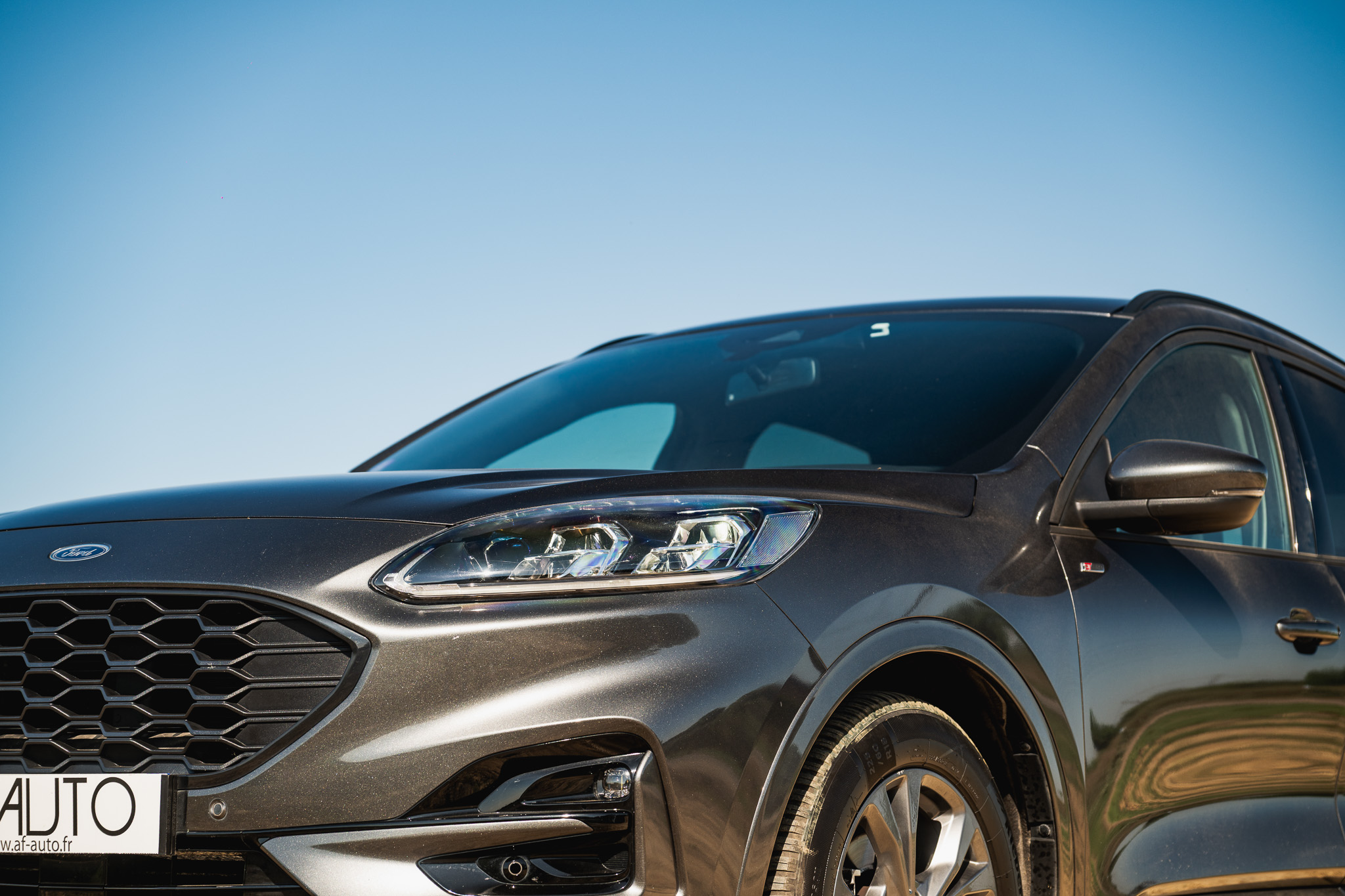 FORD KUGA 2.5 HYBRID FLEXIFUEL E85 ST-Line X