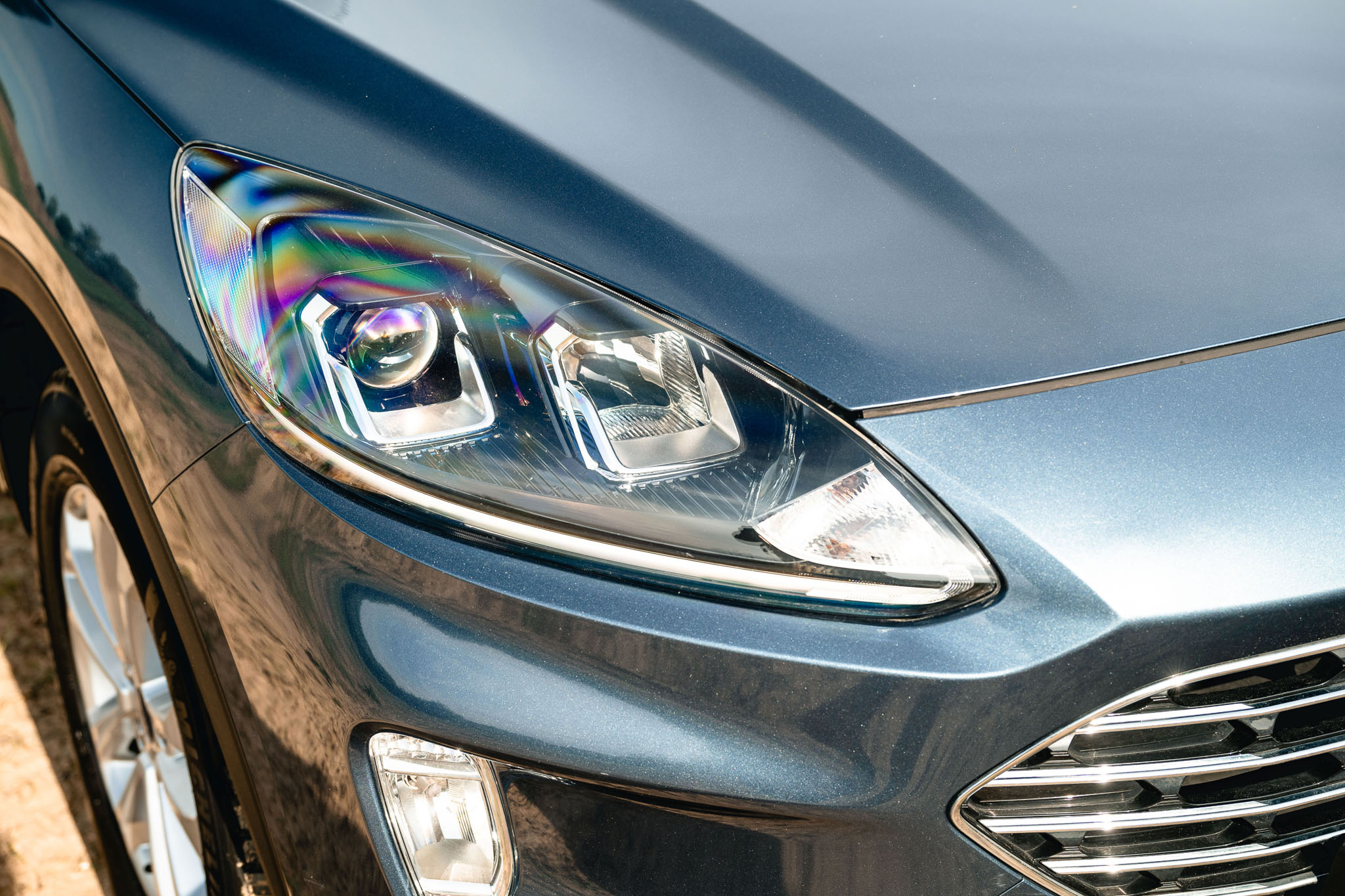 FORD KUGA 2.5 HYBRID FLEXIFUEL E85 Titanium (V300-506)