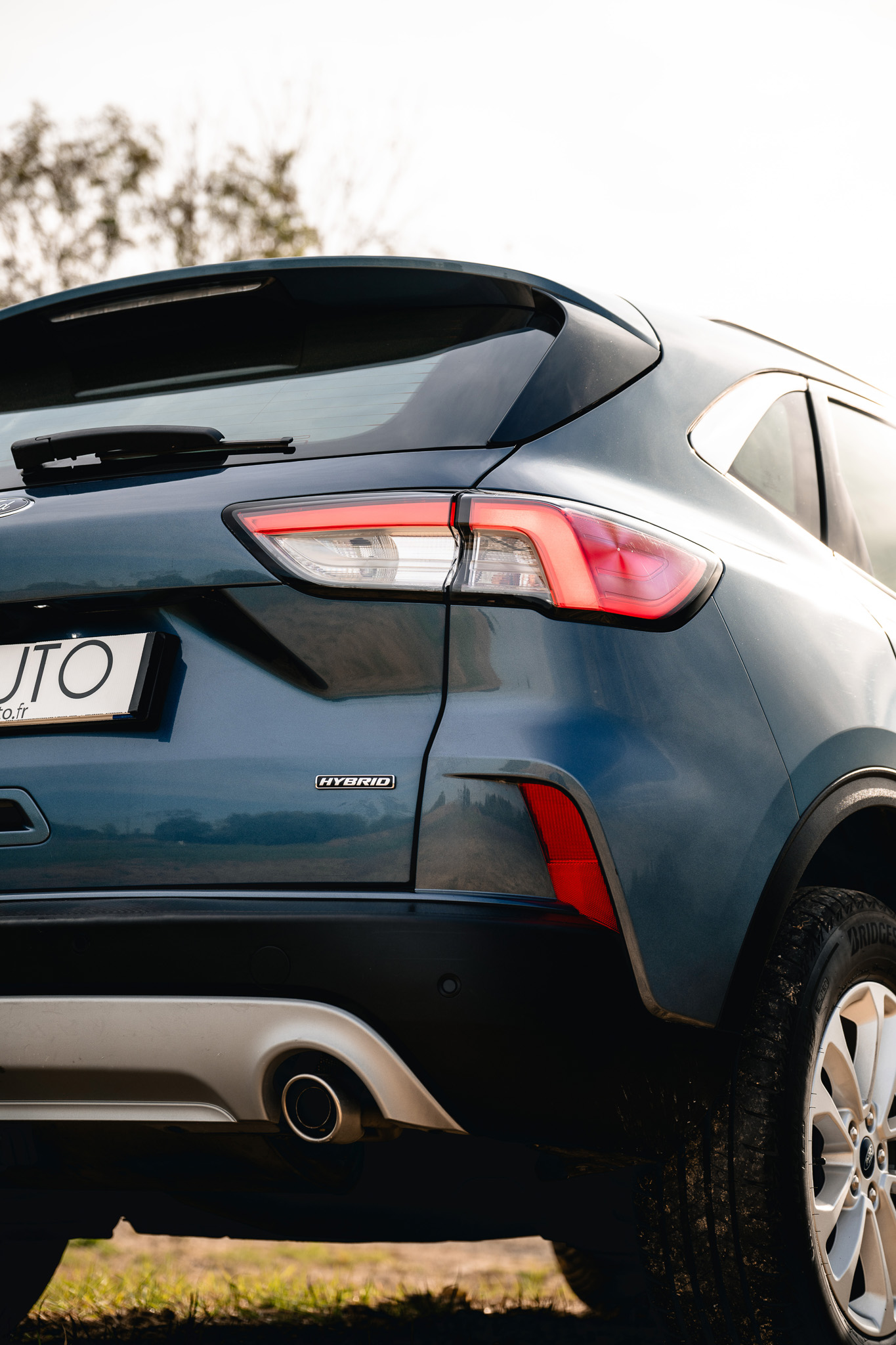 FORD KUGA 2.5 HYBRID FLEXIFUEL E85 Titanium (V300-506)